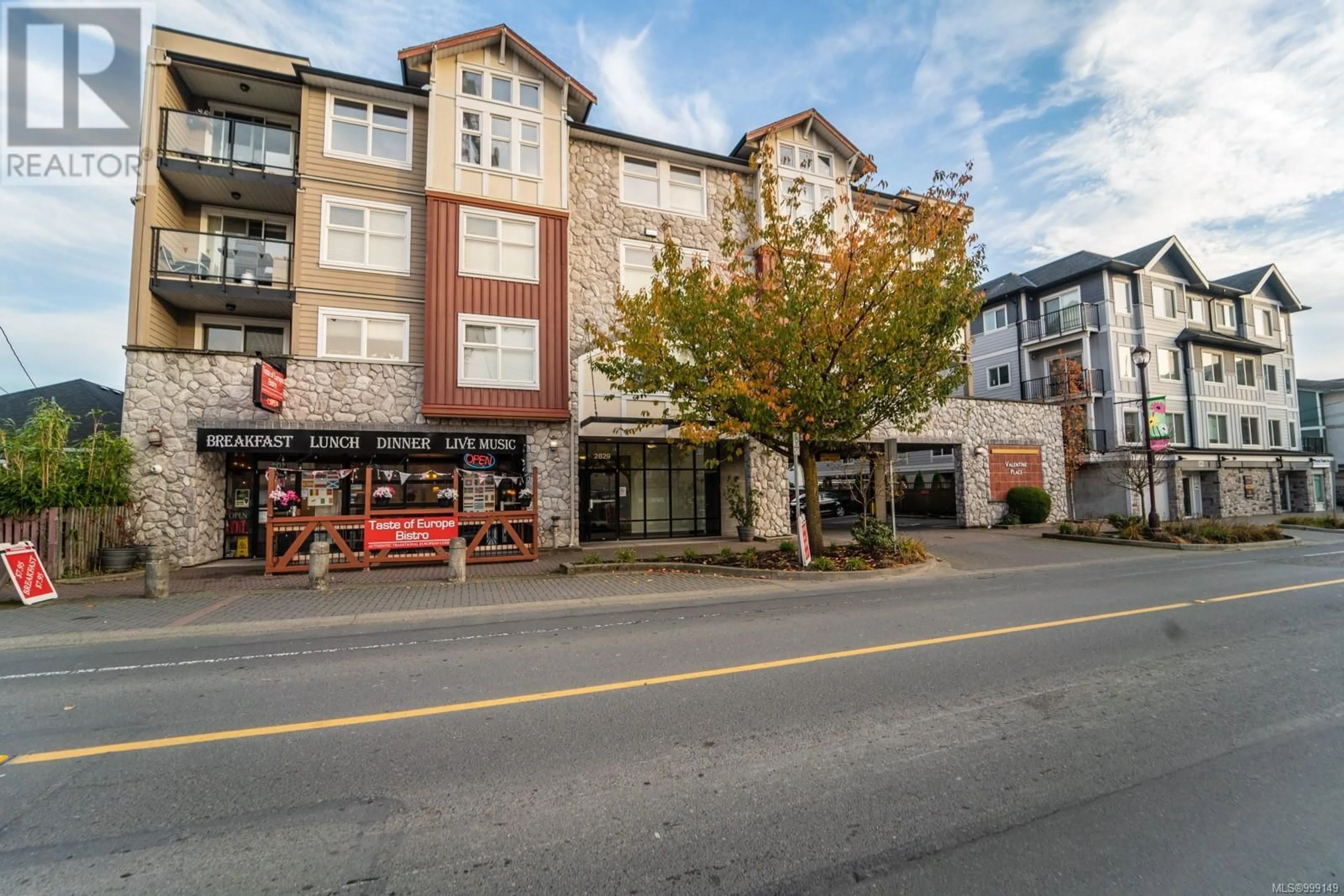 Patio, street for 219 - 2829 PEATT ROAD, Langford British Columbia V9B3B5