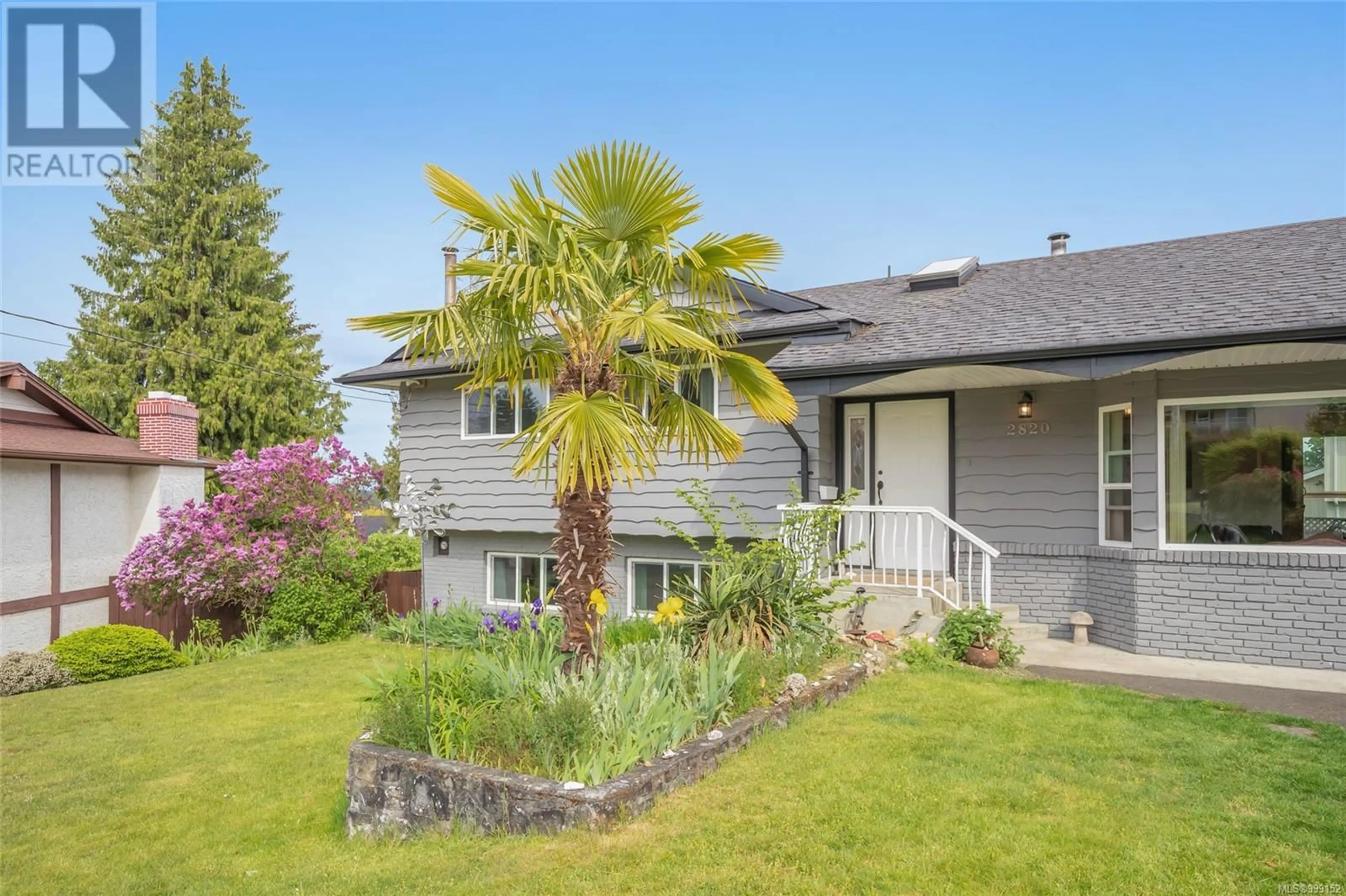 A pic from outside/outdoor area/front of a property/back of a property/a pic from drone, unknown for 2820 BISCAYNE BAY, Nanaimo British Columbia V9T3C4