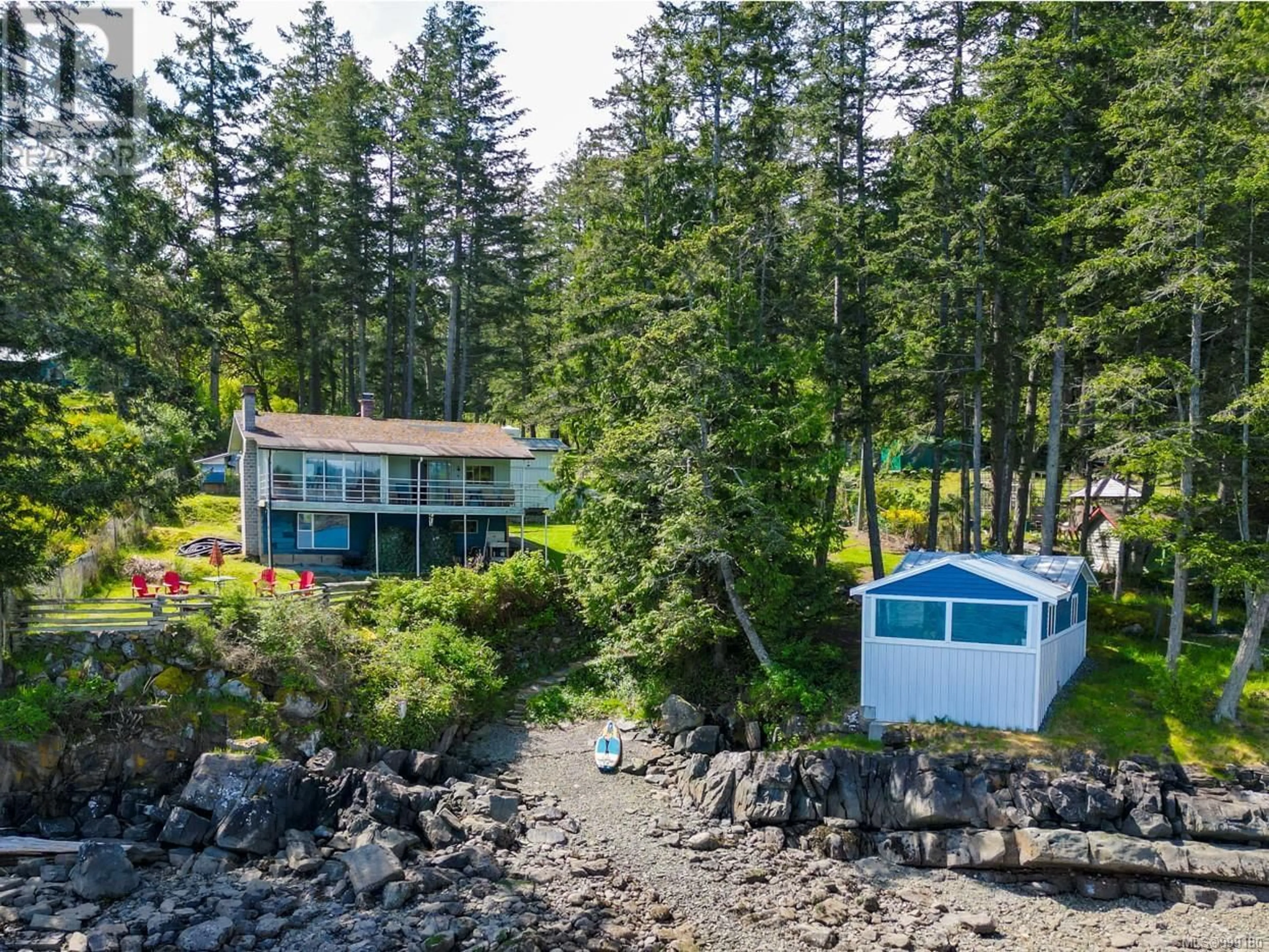 A pic from outside/outdoor area/front of a property/back of a property/a pic from drone, water/lake/river/ocean view for 5423 HOOSON ROAD, Pender Island British Columbia V0N2M1