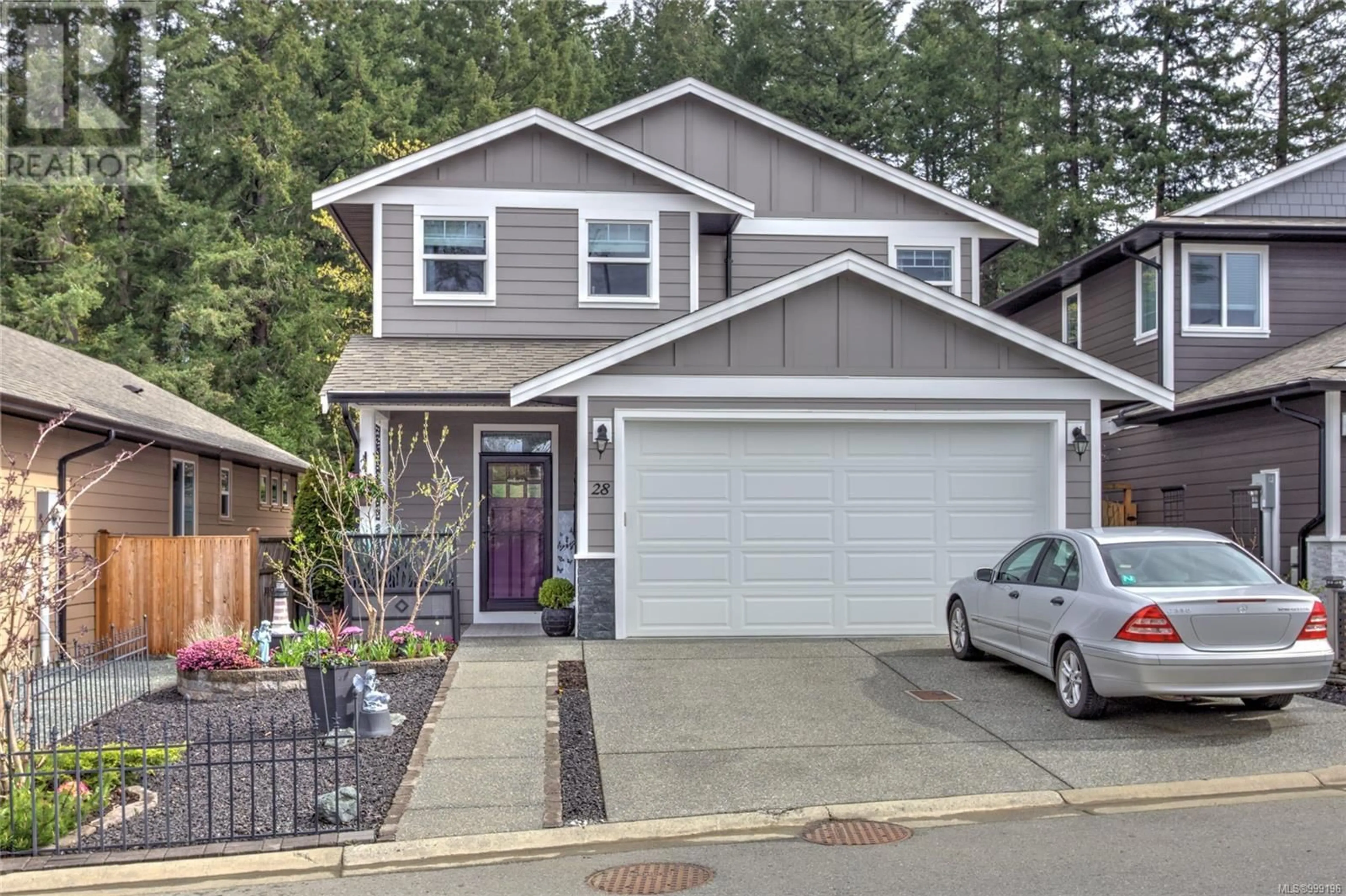 Home with vinyl exterior material, street for 28 - 3205 GIBBINS ROAD, Duncan British Columbia V9L1G7