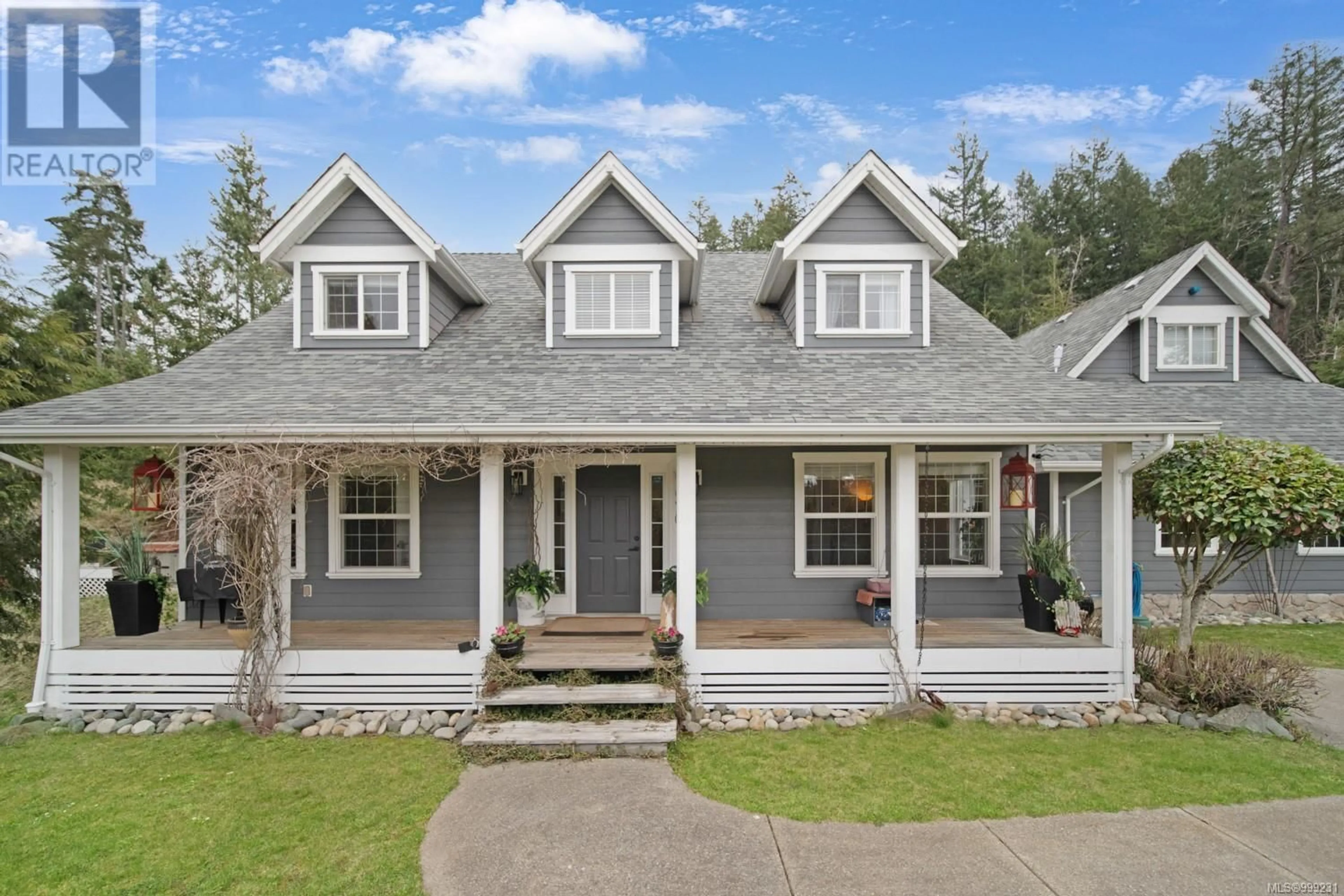 Home with vinyl exterior material, street for 1591 ESCARPMENT WAY, Duncan British Columbia V9L5W7