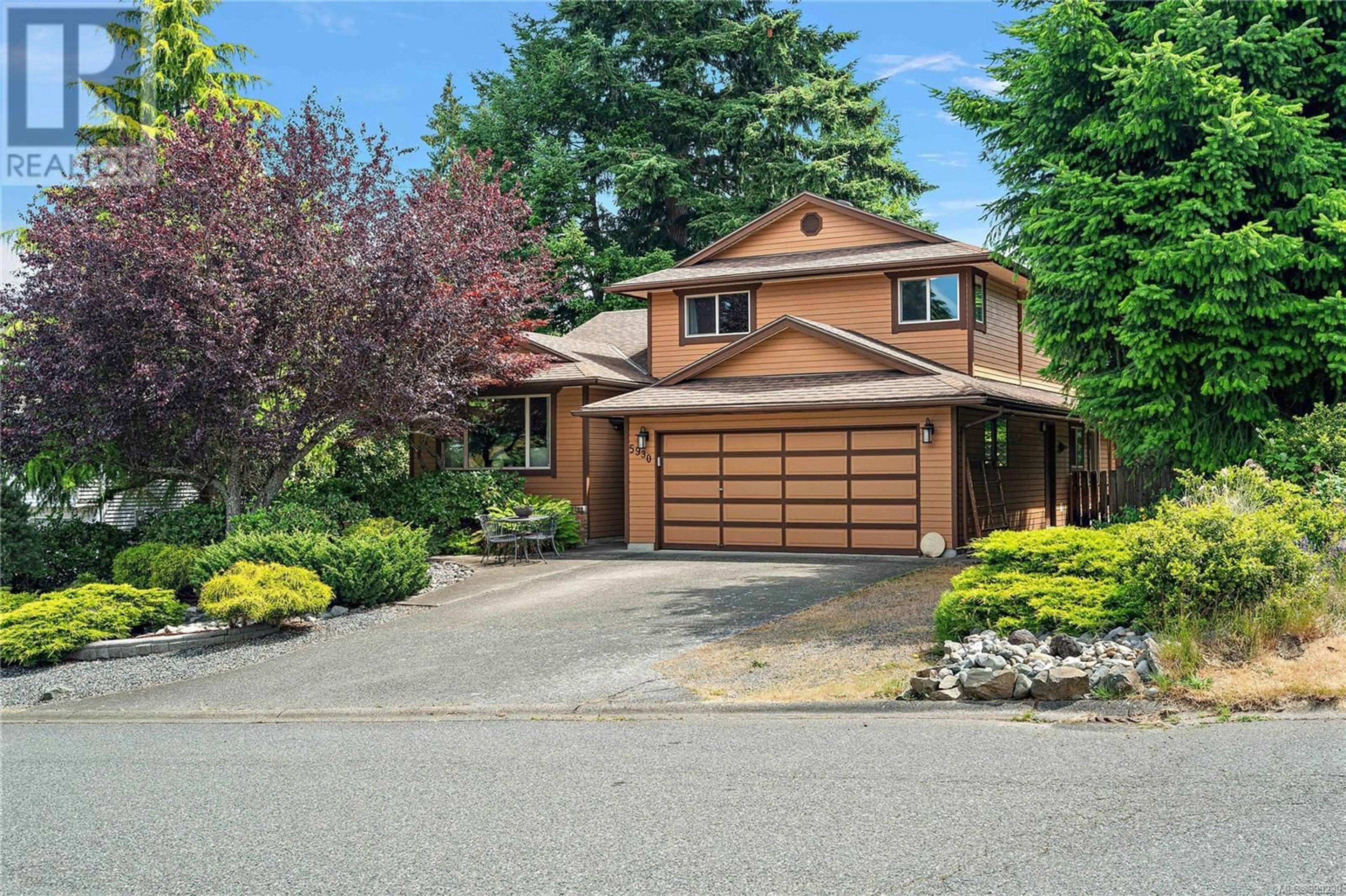 Home with vinyl exterior material, street for 5930 BREONNA DRIVE, Nanaimo British Columbia V9V1E9