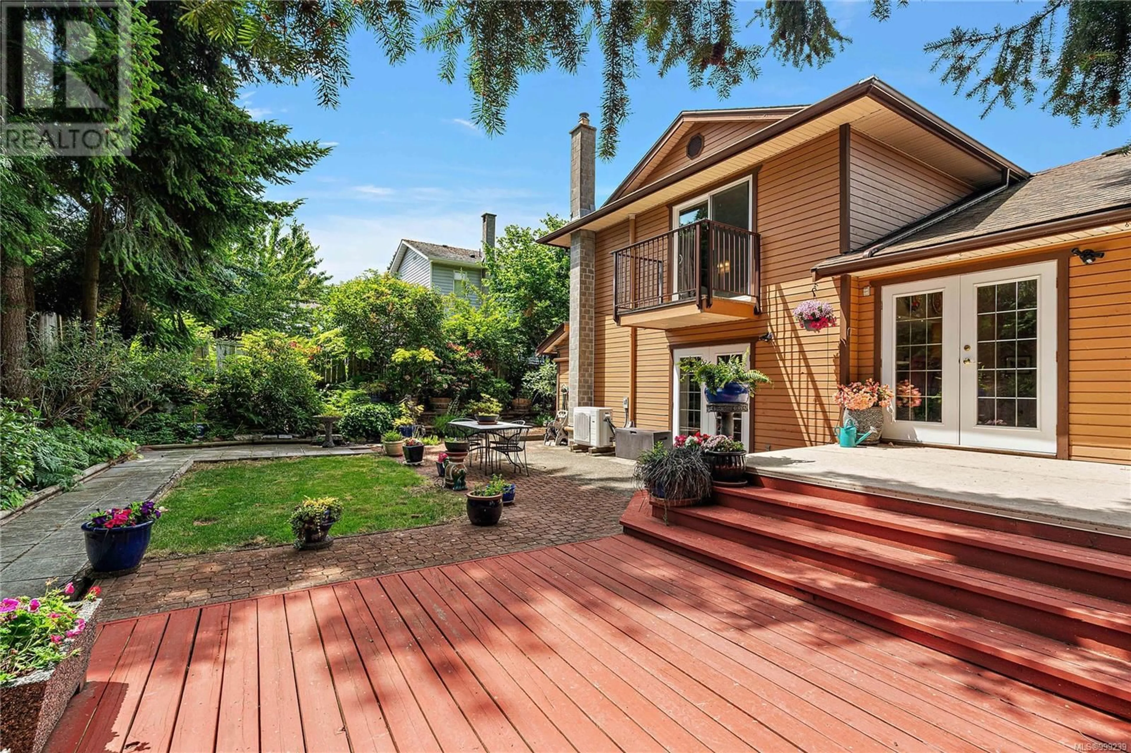Patio, street for 5930 BREONNA DRIVE, Nanaimo British Columbia V9V1E9