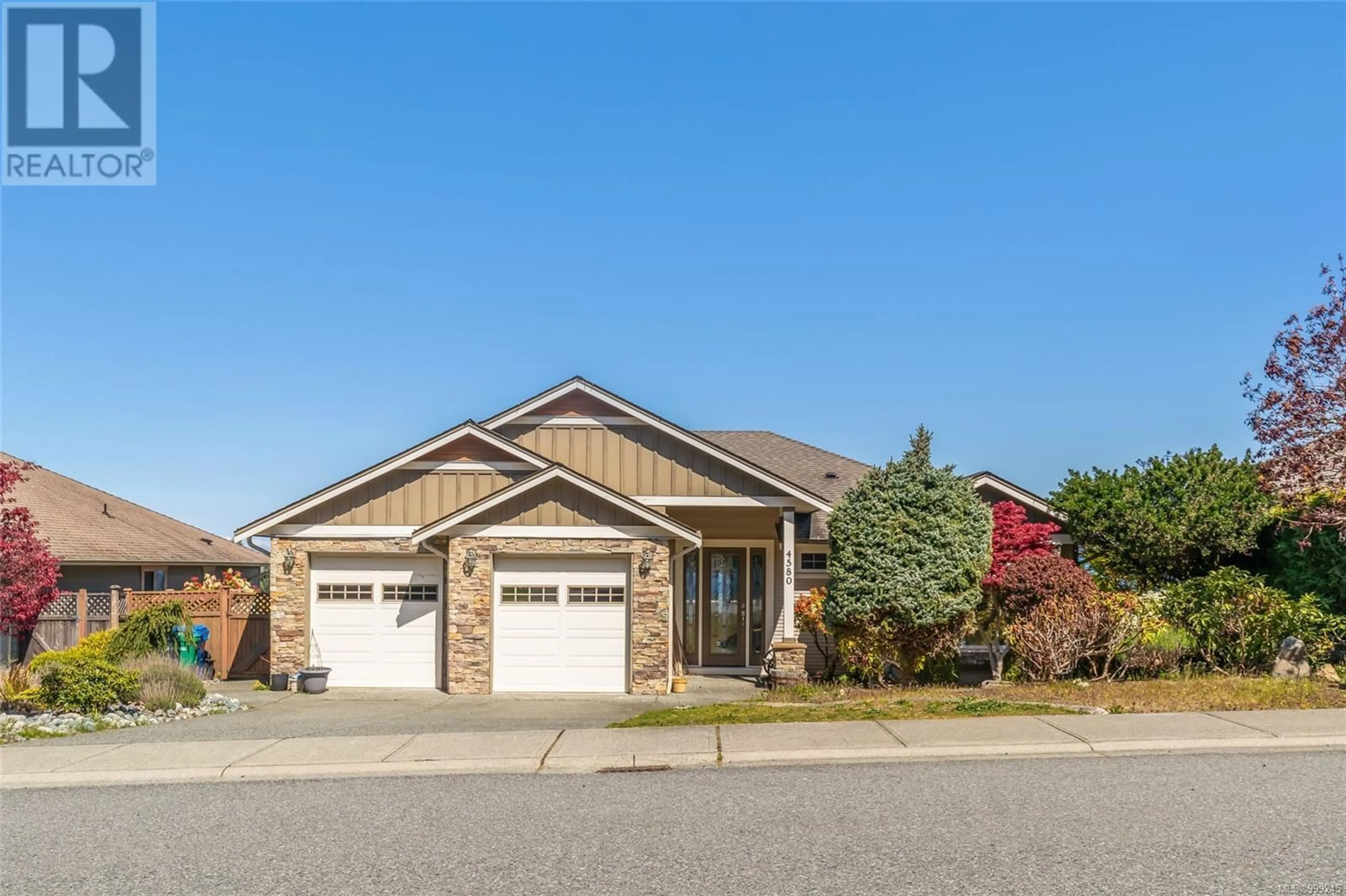 Home with vinyl exterior material, street for 4580 SHERIDAN RIDGE ROAD, Nanaimo British Columbia V9T6S6