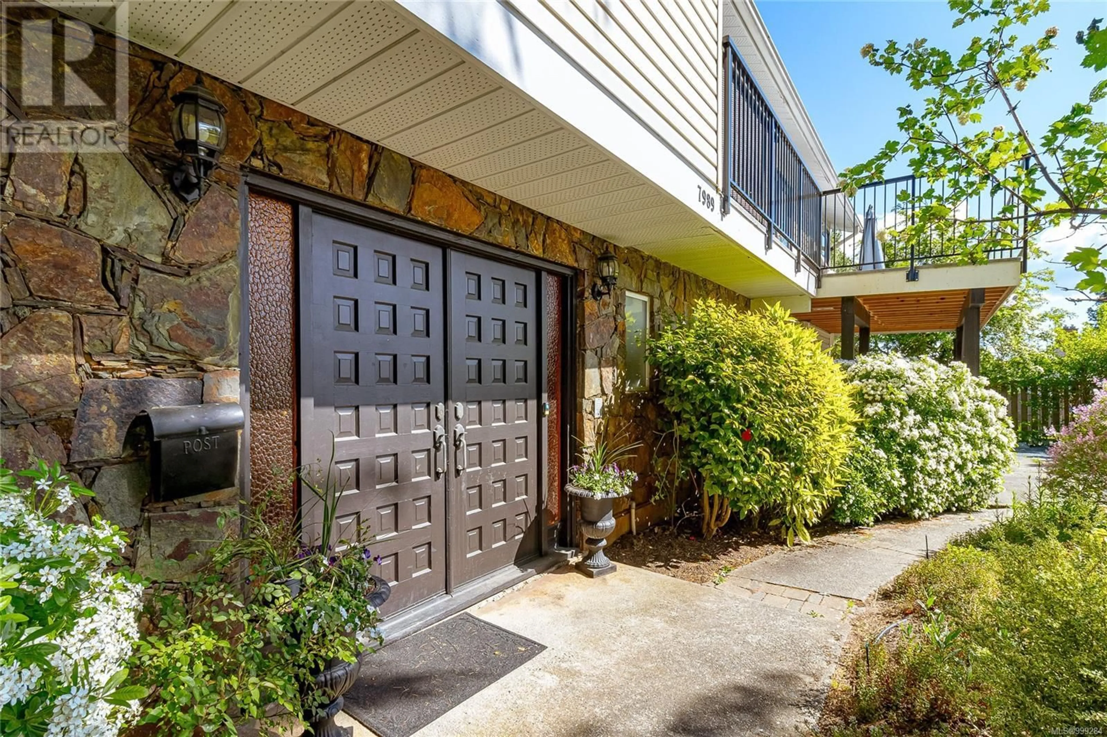 Home with brick exterior material, street for 7989 SEE SEA PLACE, Central Saanich British Columbia V8M1L4