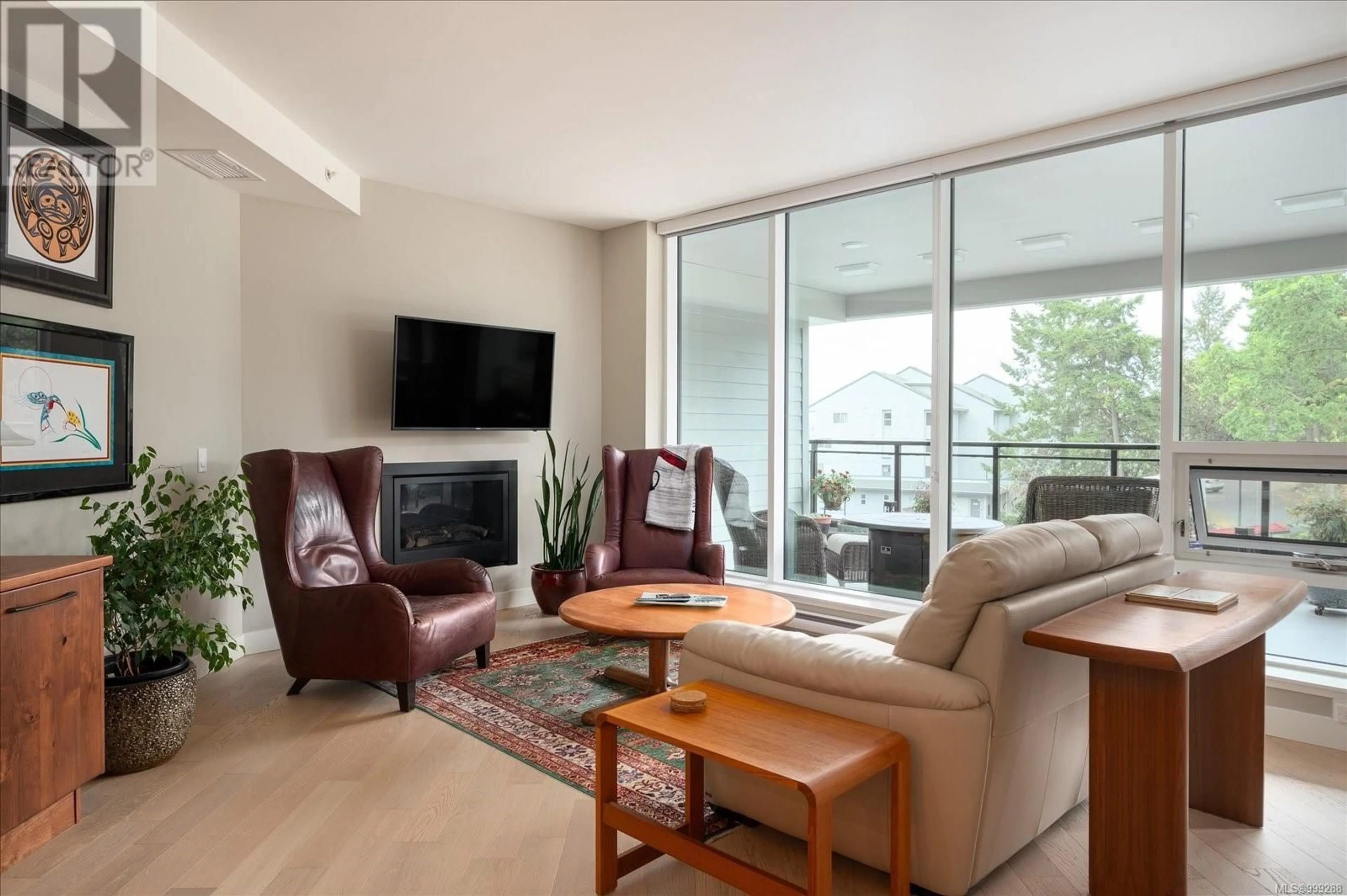 Living room with furniture, unknown for 305 - 3529 DOLPHIN DRIVE, Nanoose Bay British Columbia V9P9J7