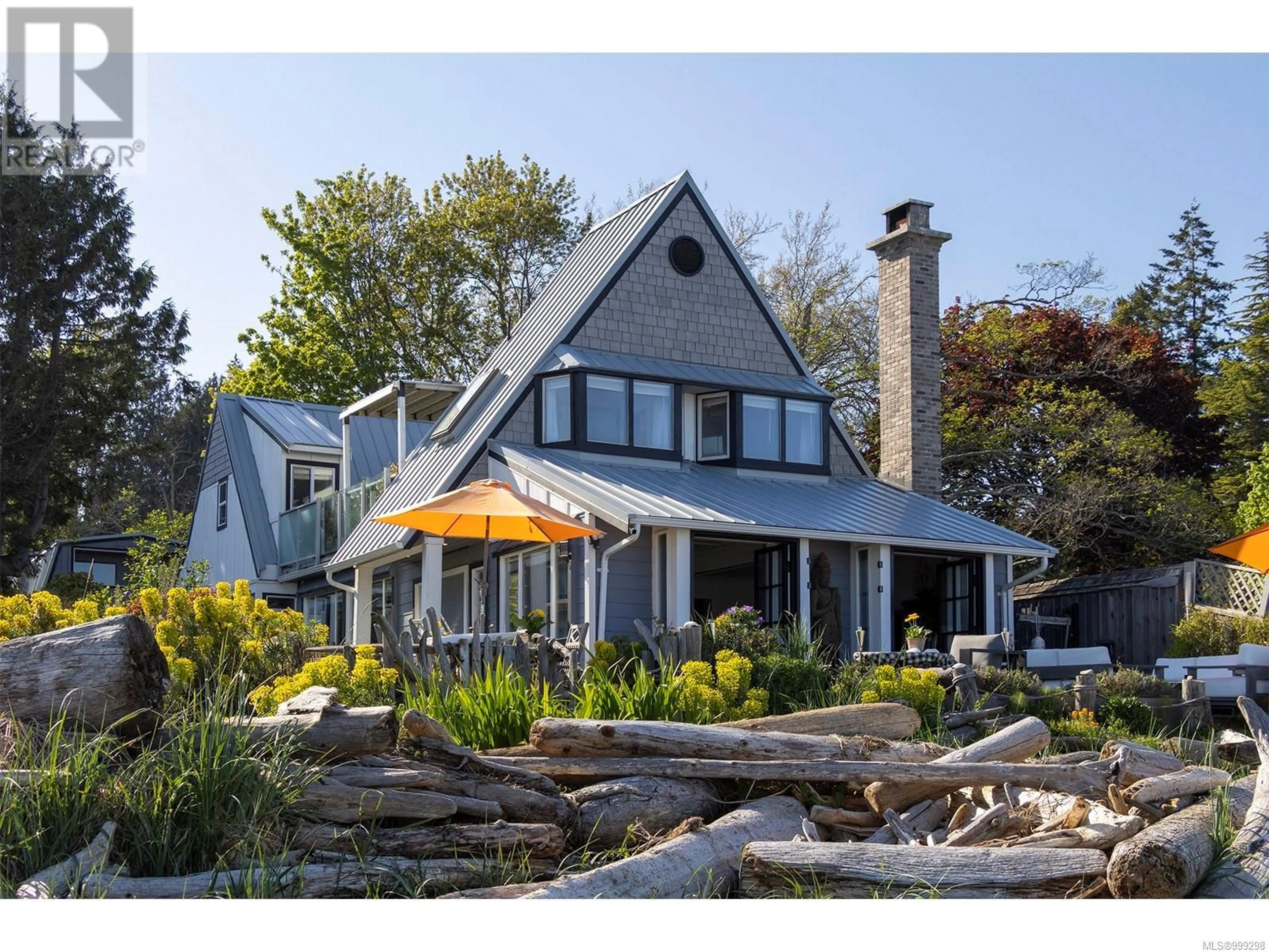 Home with brick exterior material, water/lake/river/ocean view for 5177 AGATE LANE, Saanich British Columbia V8Y2M1