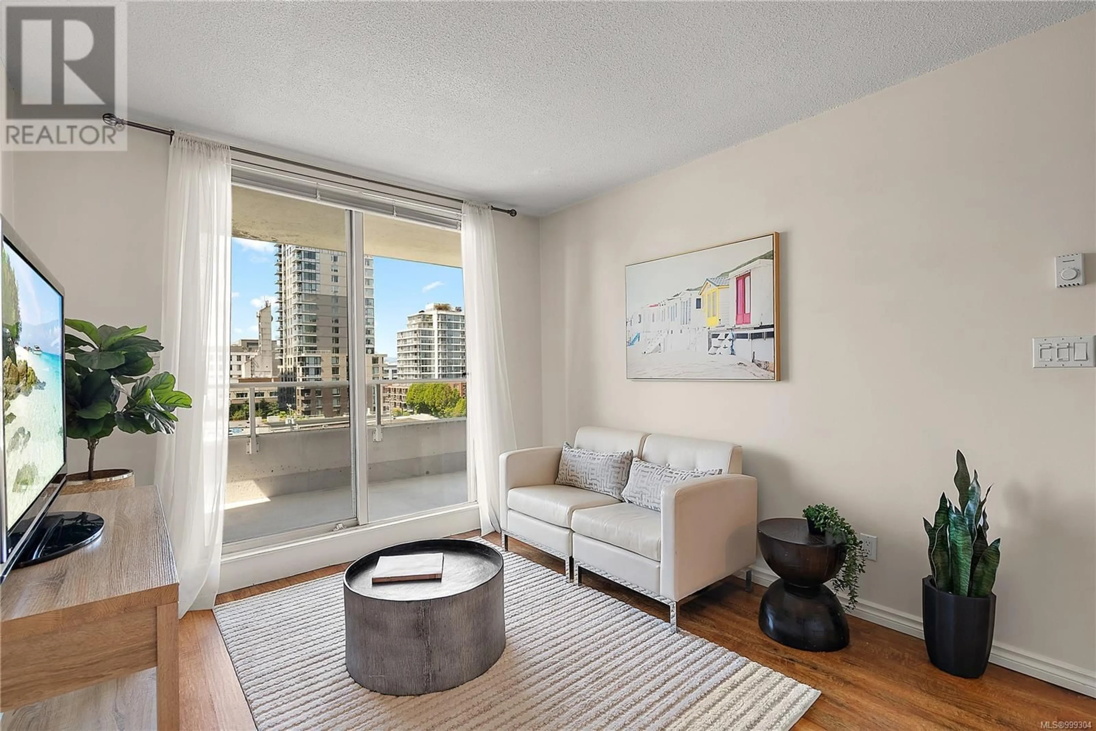 Living room with furniture, unknown for 707 - 930 YATES STREET, Victoria British Columbia V8V4Z2
