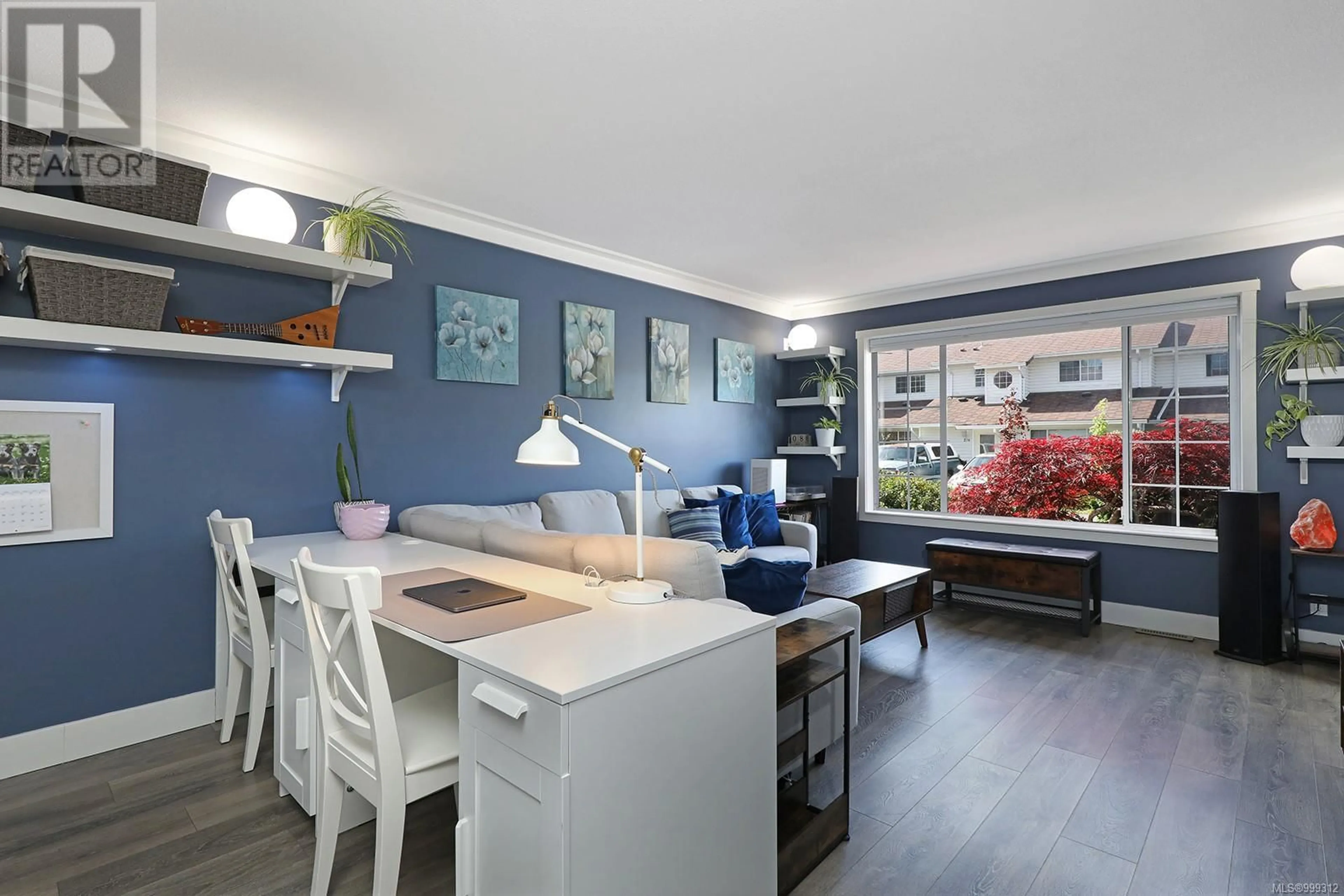 Open concept kitchen, wood/laminate floor for 220 - 680 MURRELET DRIVE, Comox British Columbia V9M3P2