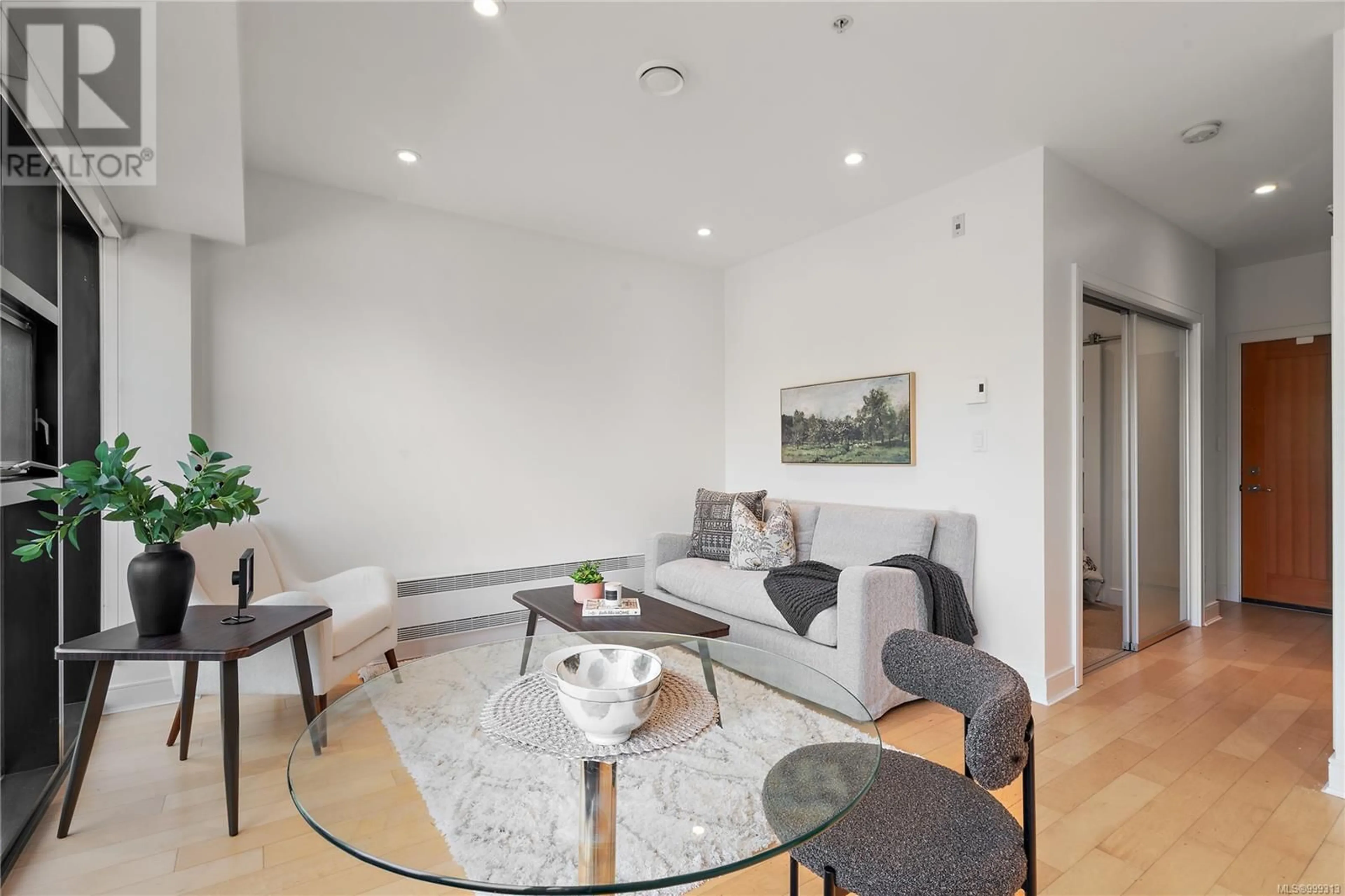 Living room with furniture, unknown for N202 - 1105 PANDORA AVENUE, Victoria British Columbia V8V3P9
