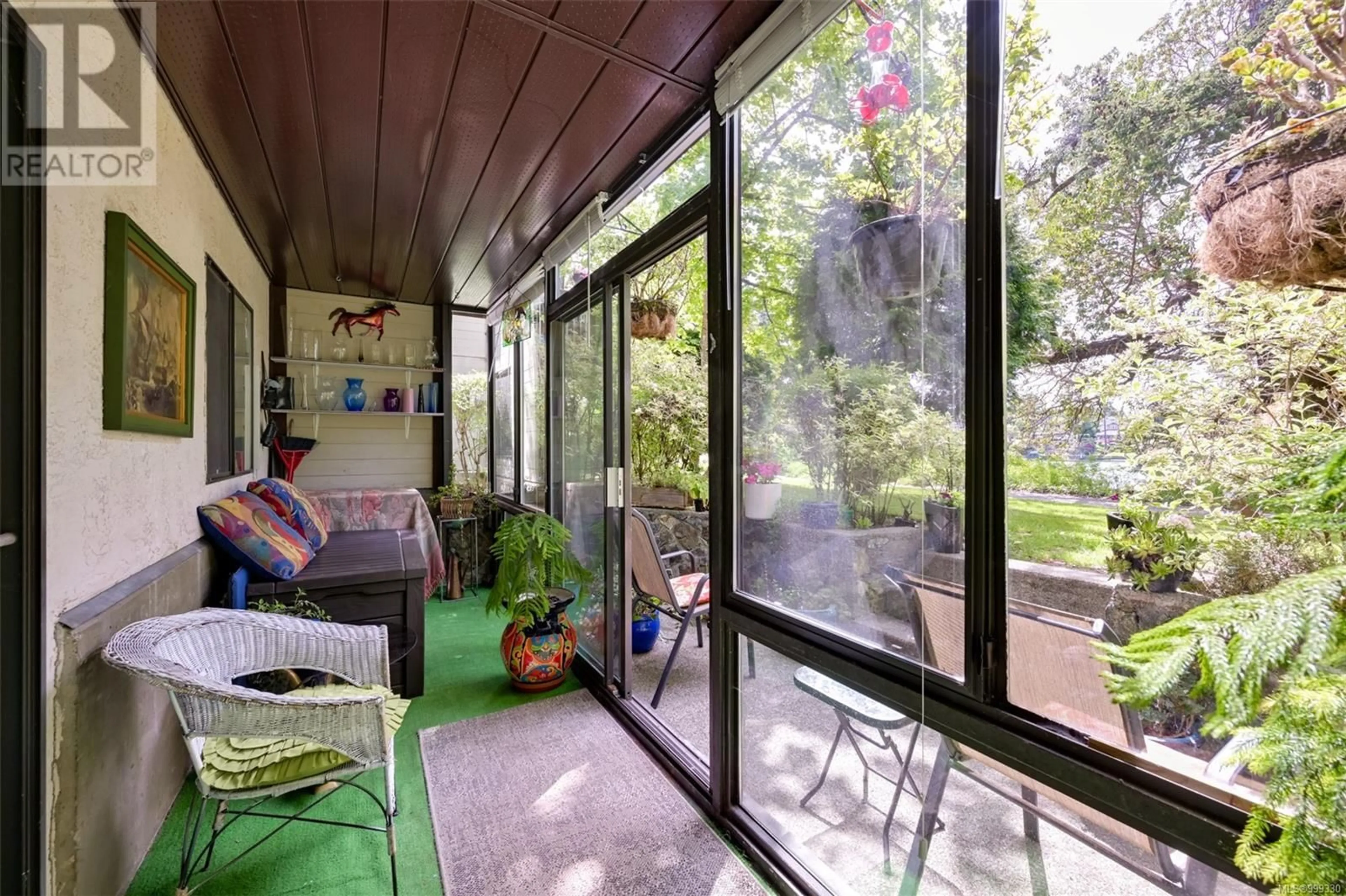 Patio, street for 103 - 79 GORGE ROAD WEST, Saanich British Columbia V9A1L9