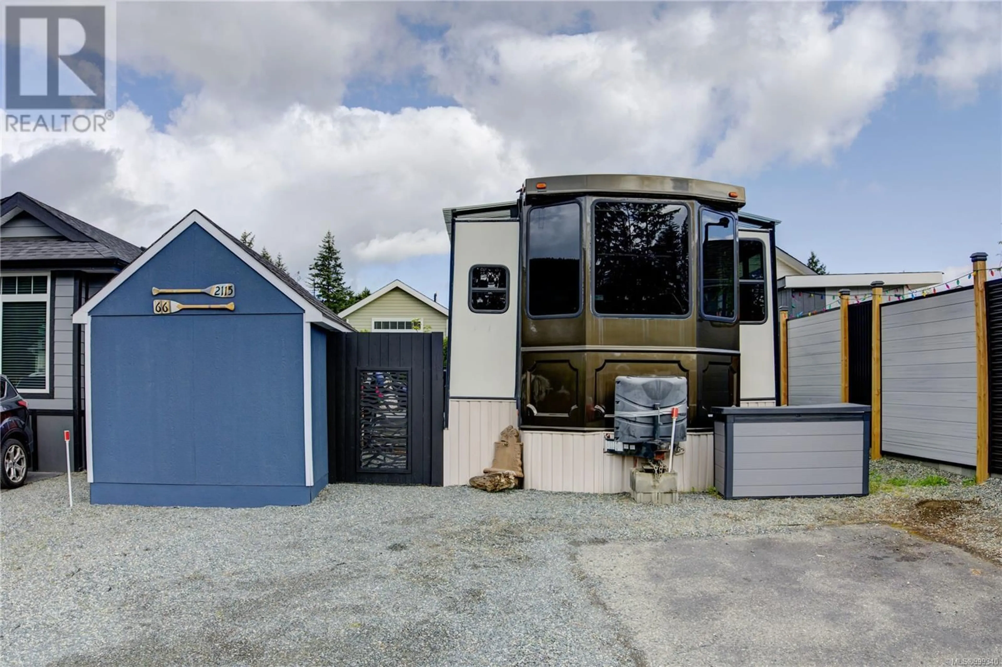 A pic from outside/outdoor area/front of a property/back of a property/a pic from drone, street for 2115 HENDERSON LAKE WAY, Nanaimo British Columbia V9R6X7