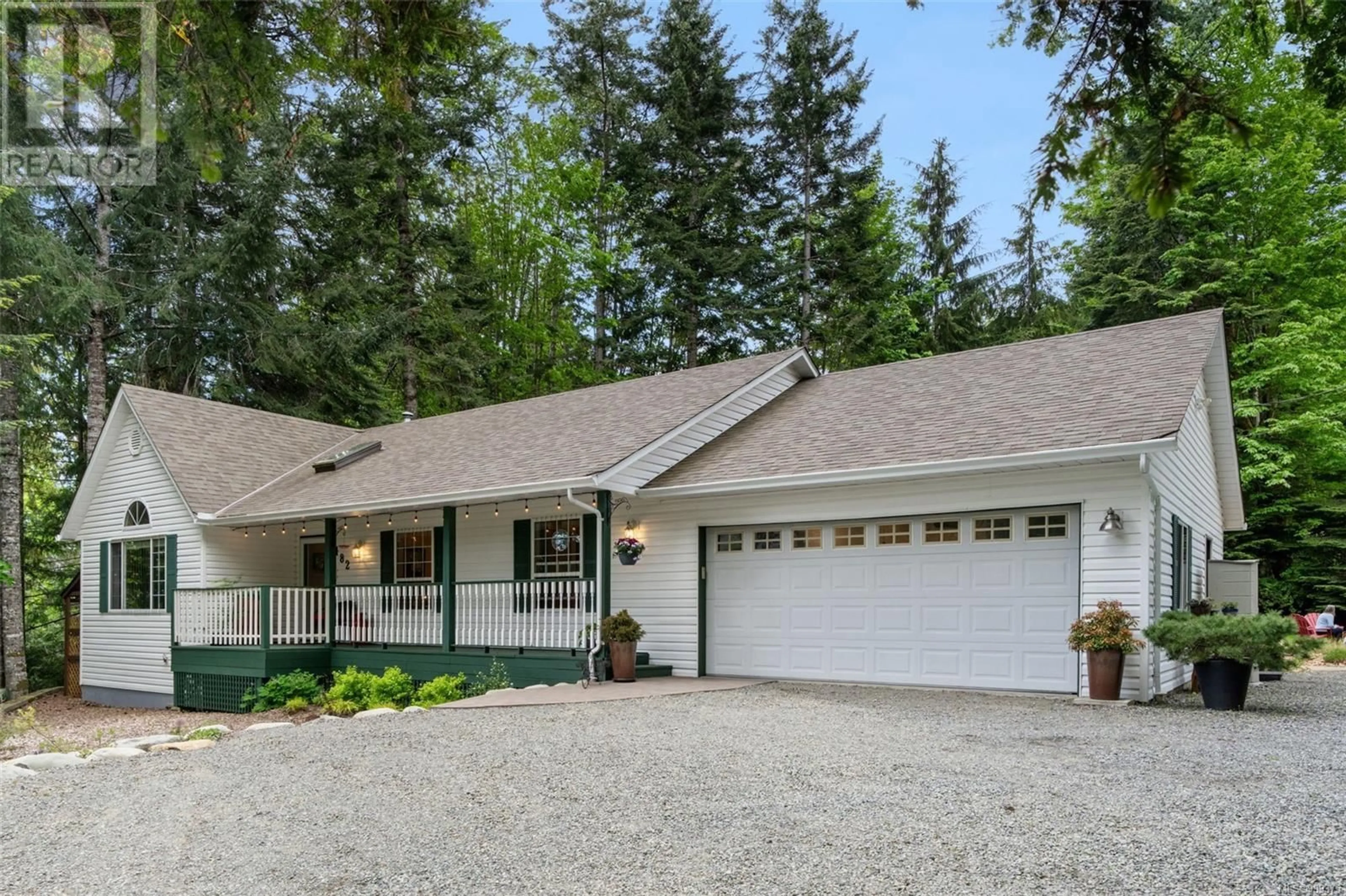 Home with vinyl exterior material, unknown for 182/184 TERN ROAD, Lake Cowichan British Columbia V0R2G0