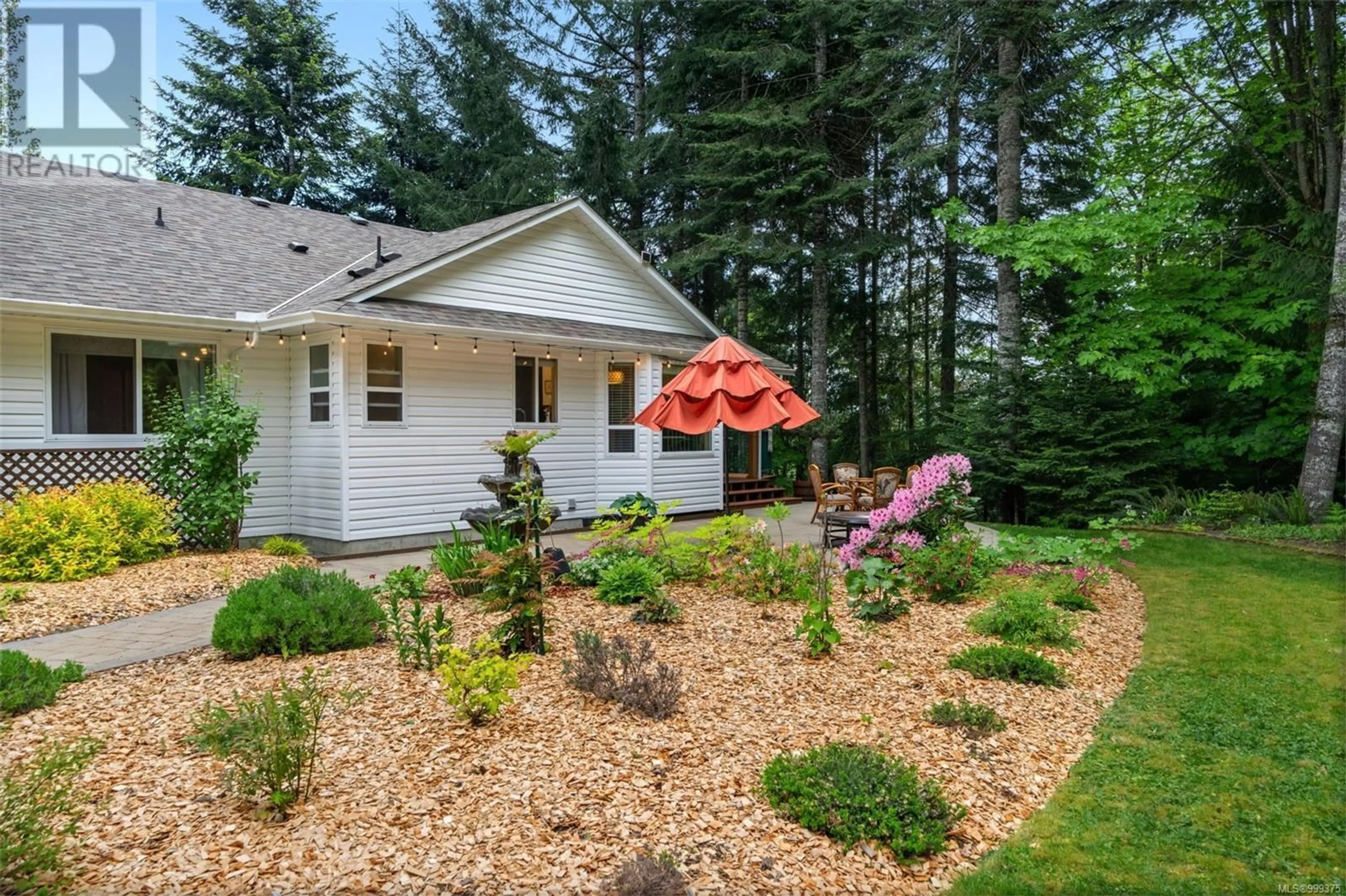 Home with vinyl exterior material, street for 182/184 TERN ROAD, Lake Cowichan British Columbia V0R2G0