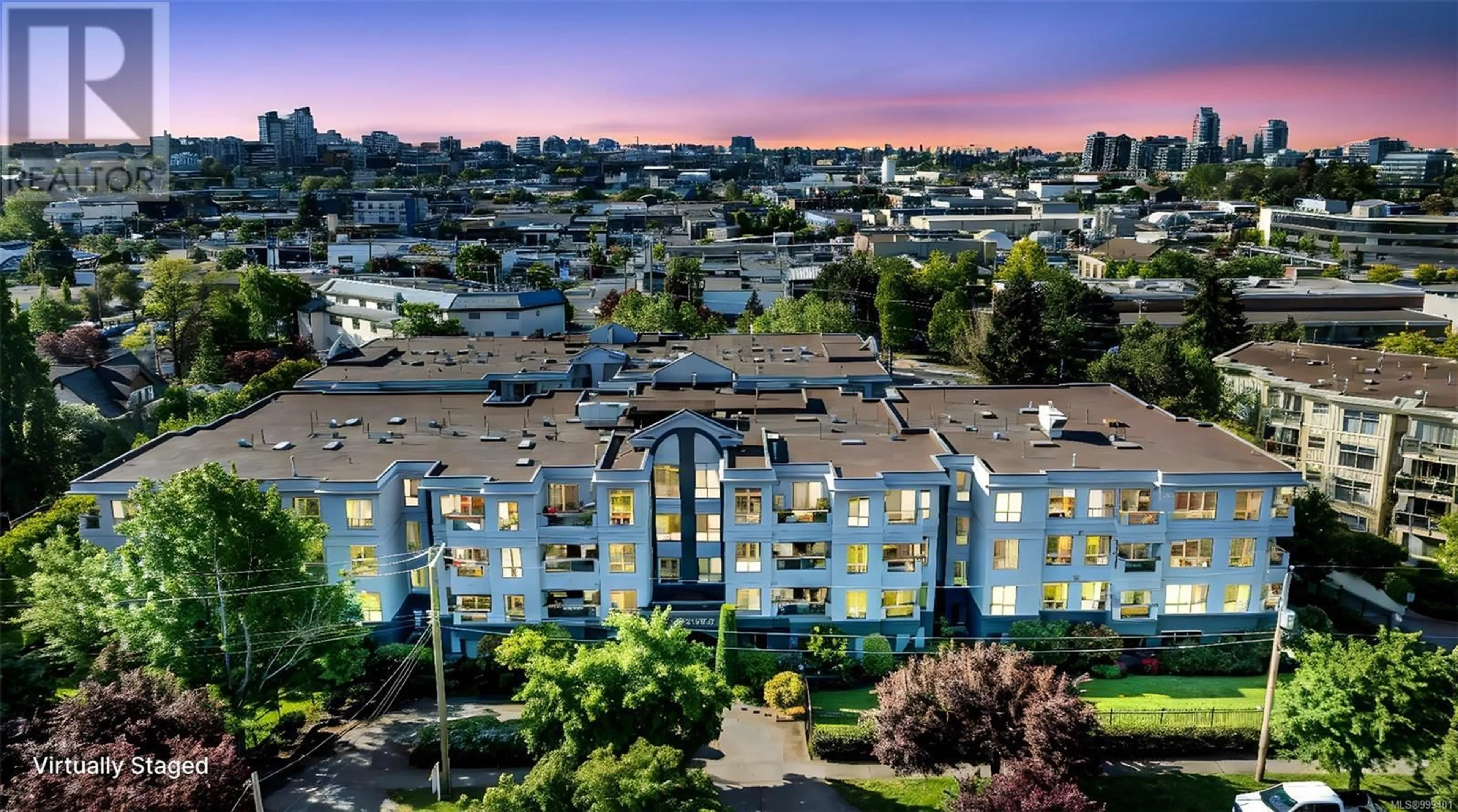 A pic from outside/outdoor area/front of a property/back of a property/a pic from drone, city buildings view from balcony for 402 - 545 MANCHESTER ROAD, Victoria British Columbia V8T5H6