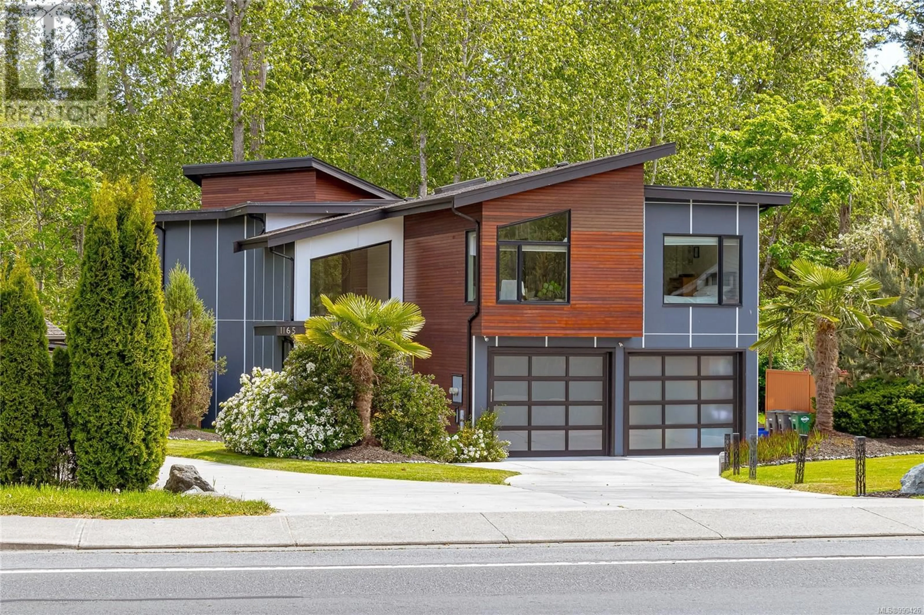 Unknown for 1165 ROYAL OAK DRIVE, Saanich British Columbia V8X3T7