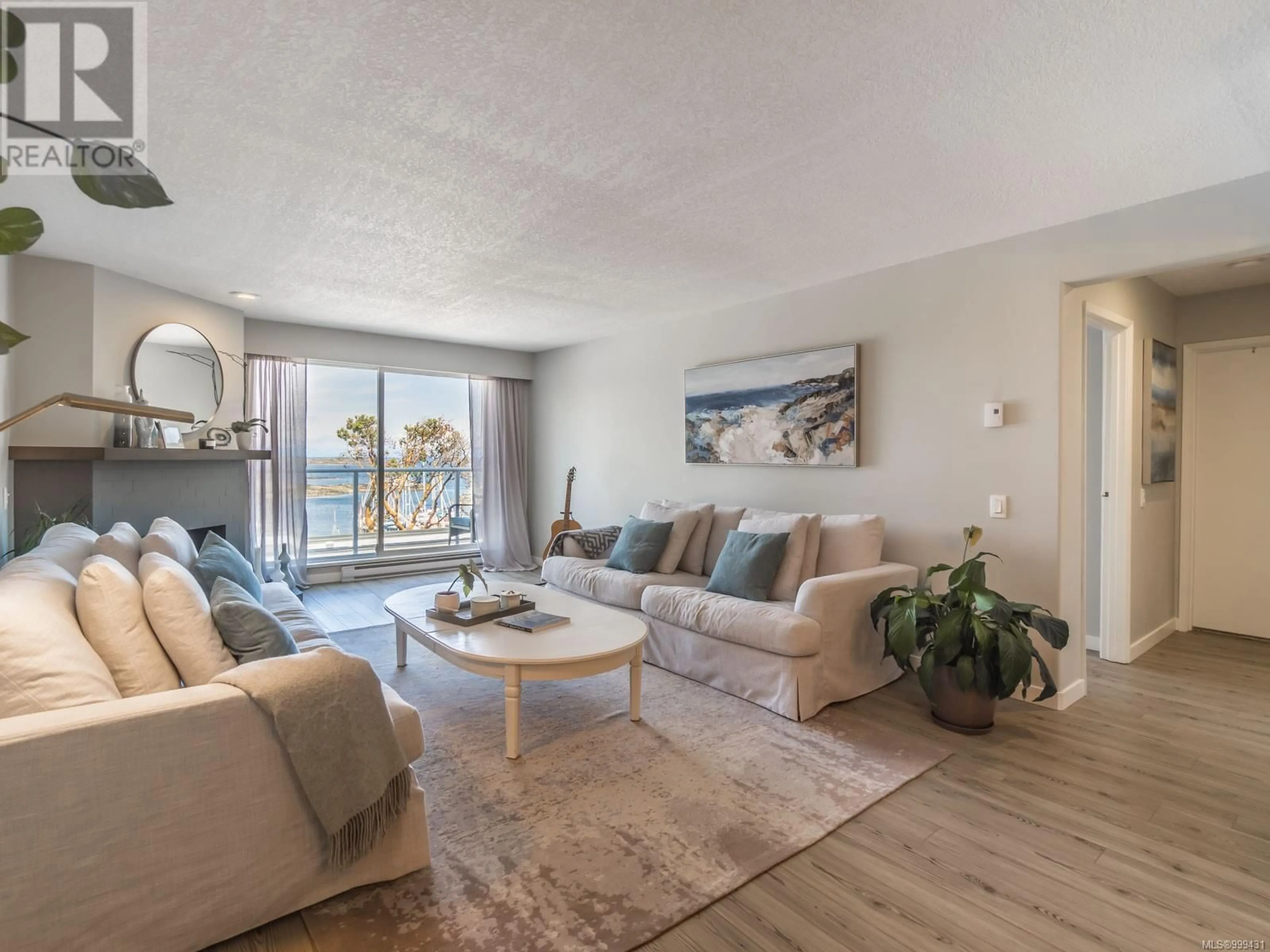 Living room with furniture, unknown for 404 - 3555 OUTRIGGER ROAD, Nanoose Bay British Columbia V9P9K1