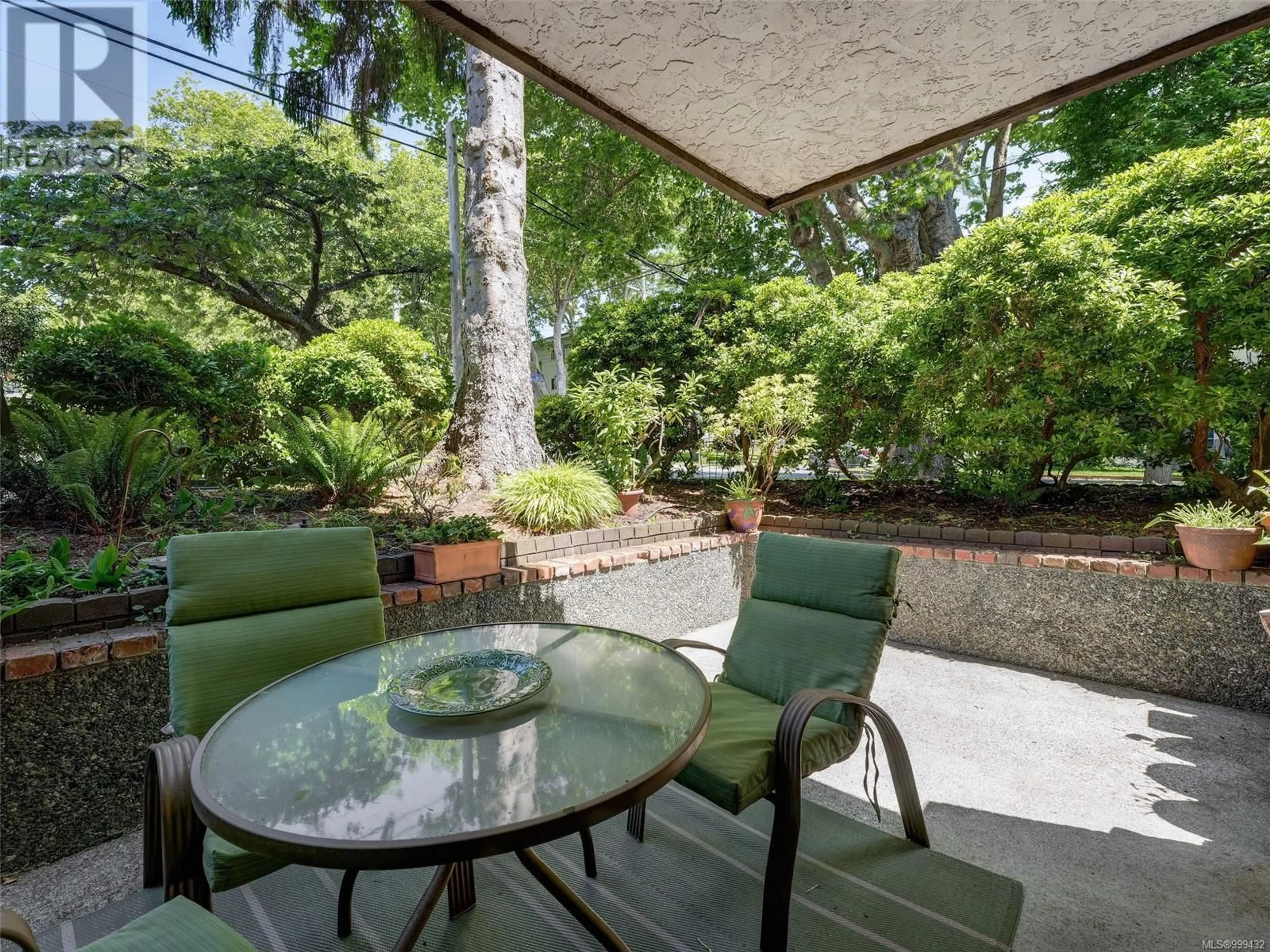 Patio, forest/trees view for 106 - 1101 HILDA STREET, Victoria British Columbia V8V4T2