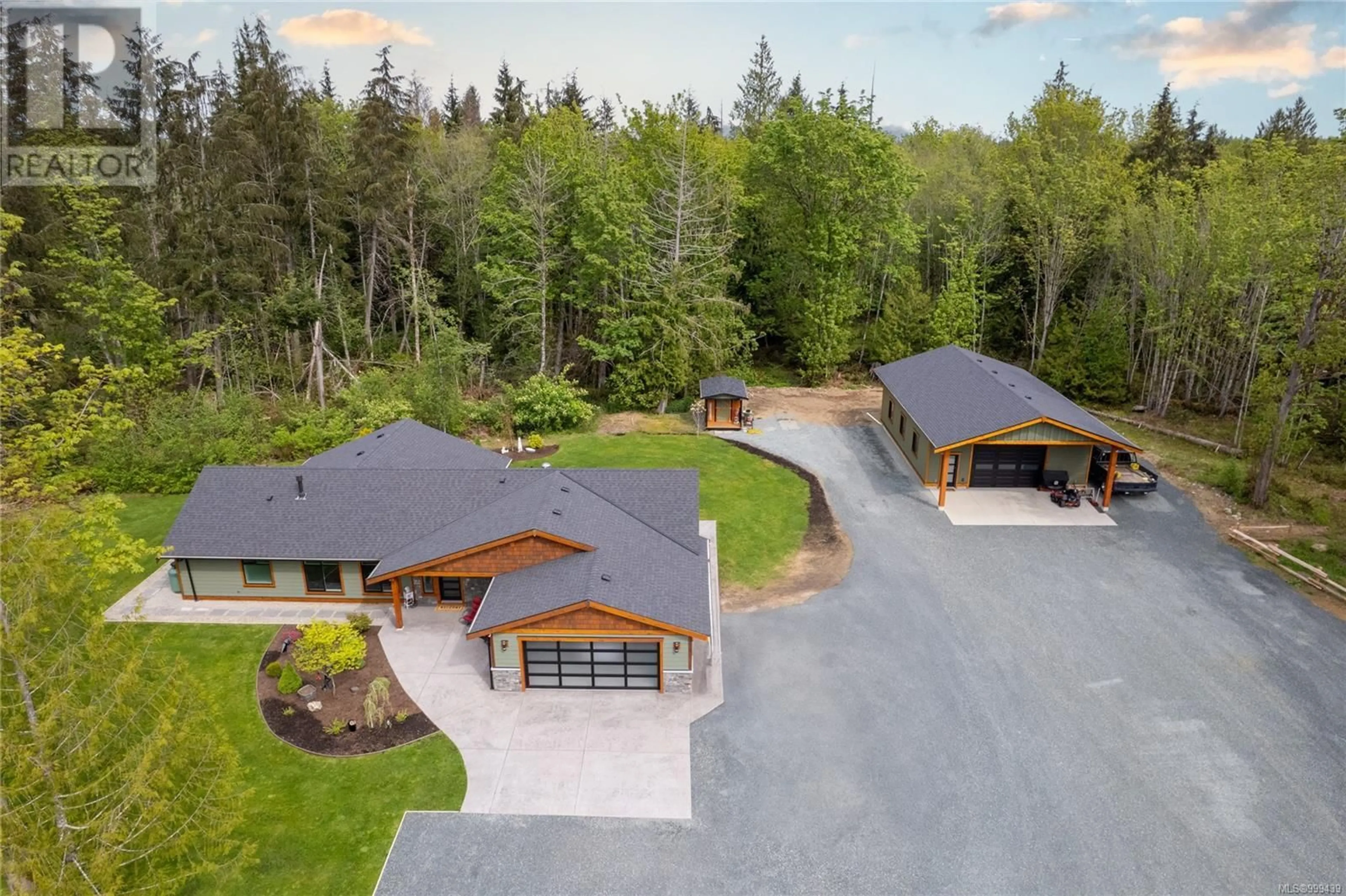 A pic from outside/outdoor area/front of a property/back of a property/a pic from drone, forest/trees view for 1905 TIMBERLAKE PLACE, Qualicum Beach British Columbia V9K2R6