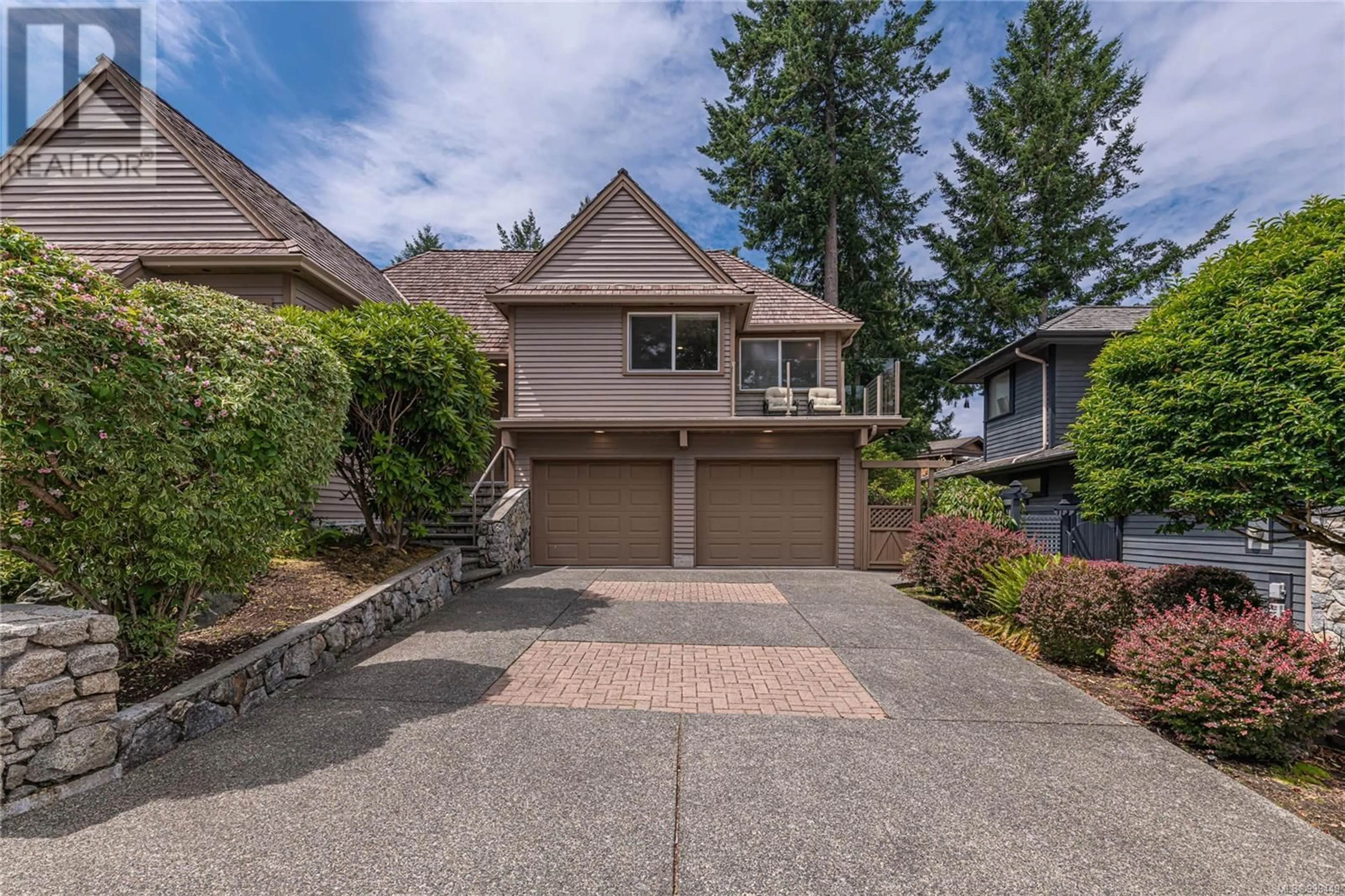 Unknown for 5300 MYNABIRD LANE, Saanich British Columbia V8Y3H6