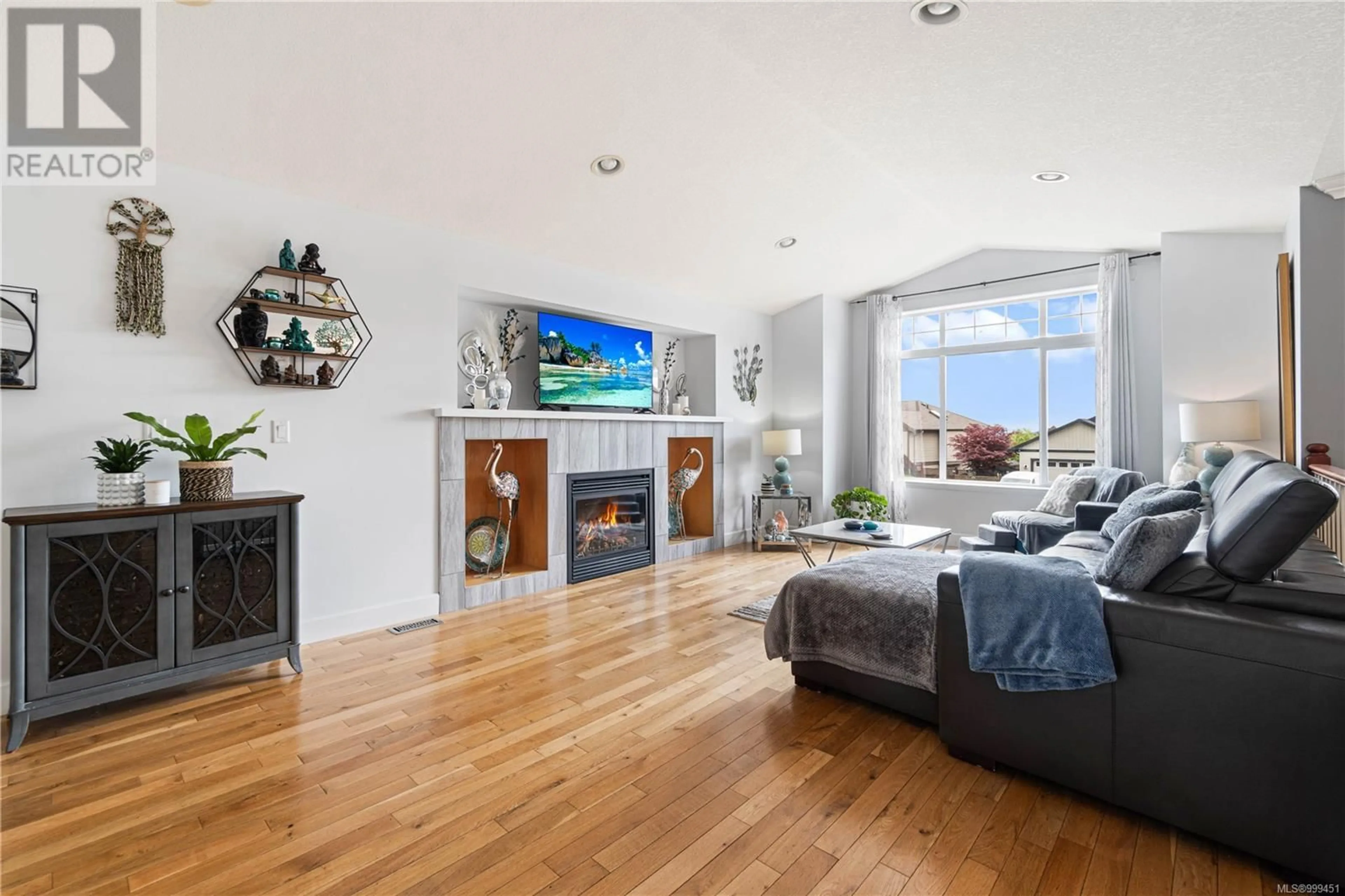 Unknown for 2068 MOUNTAIN VISTA DRIVE, Nanaimo British Columbia V9T6S4