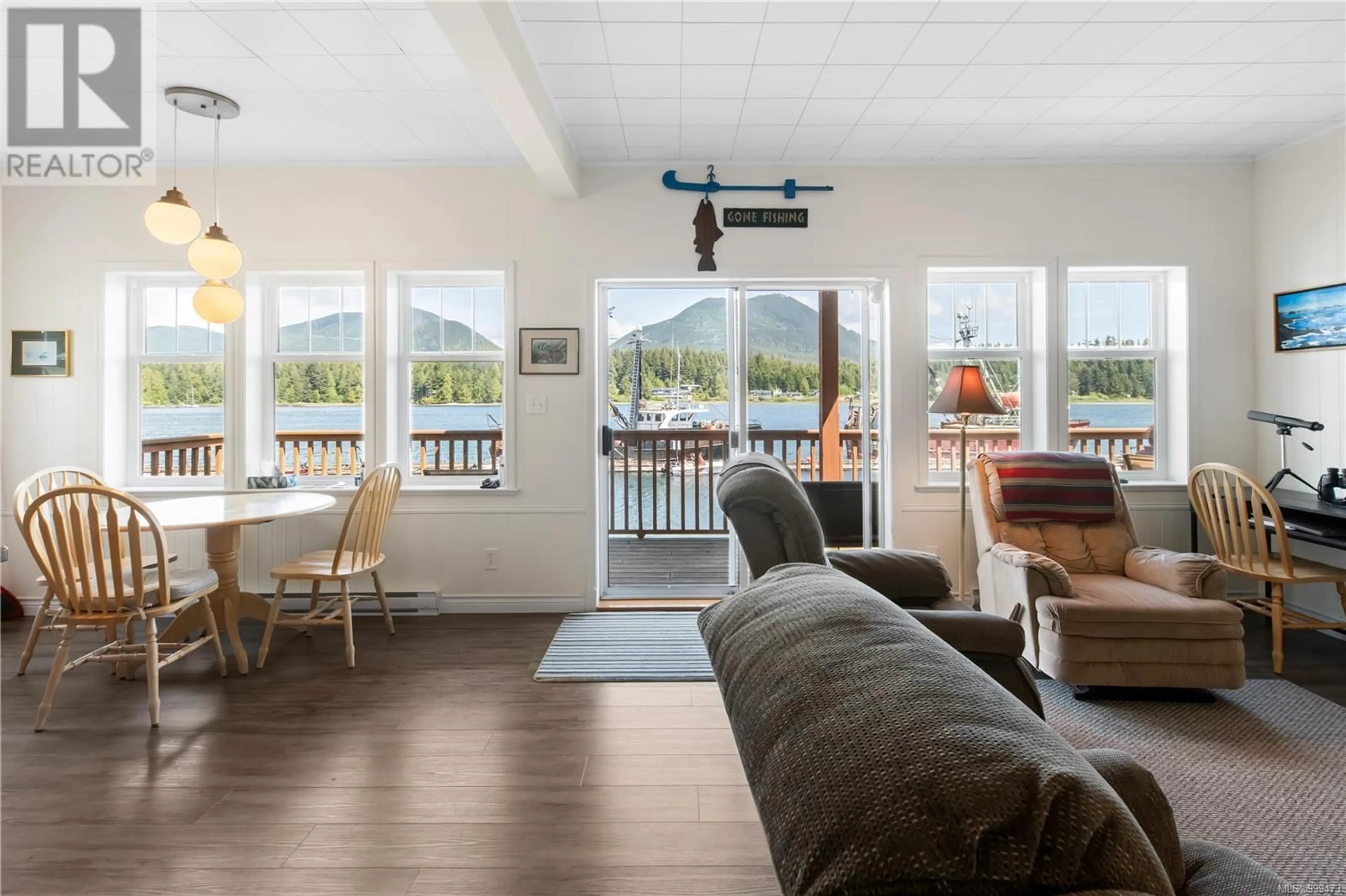 Living room with furniture, wood/laminate floor for 1412 IMPERIAL LANE, Ucluelet British Columbia V0R3A0