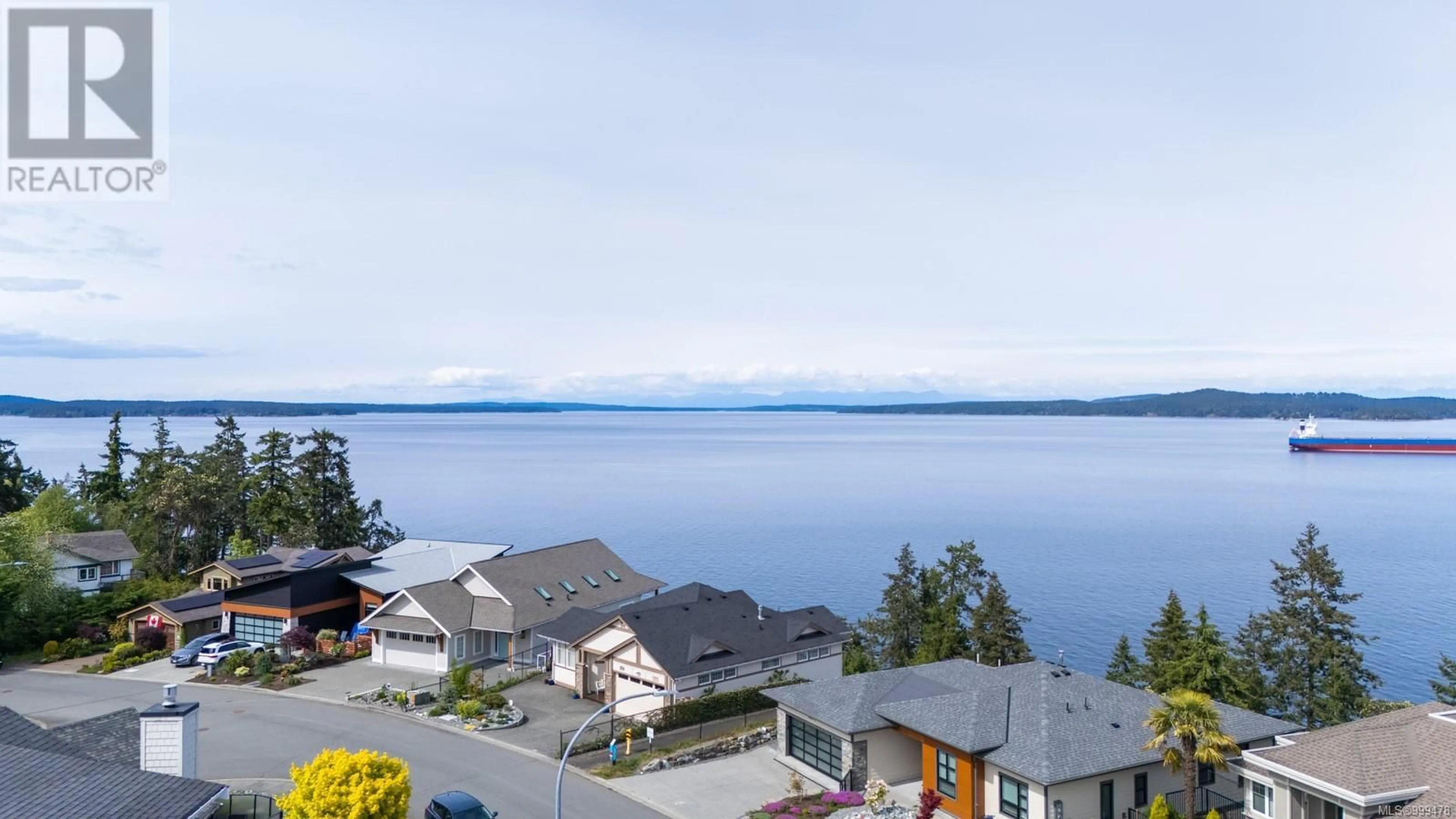 A pic from outside/outdoor area/front of a property/back of a property/a pic from drone, water/lake/river/ocean view for 3088 SEAHAVEN ROAD, Chemainus British Columbia V0R1K0