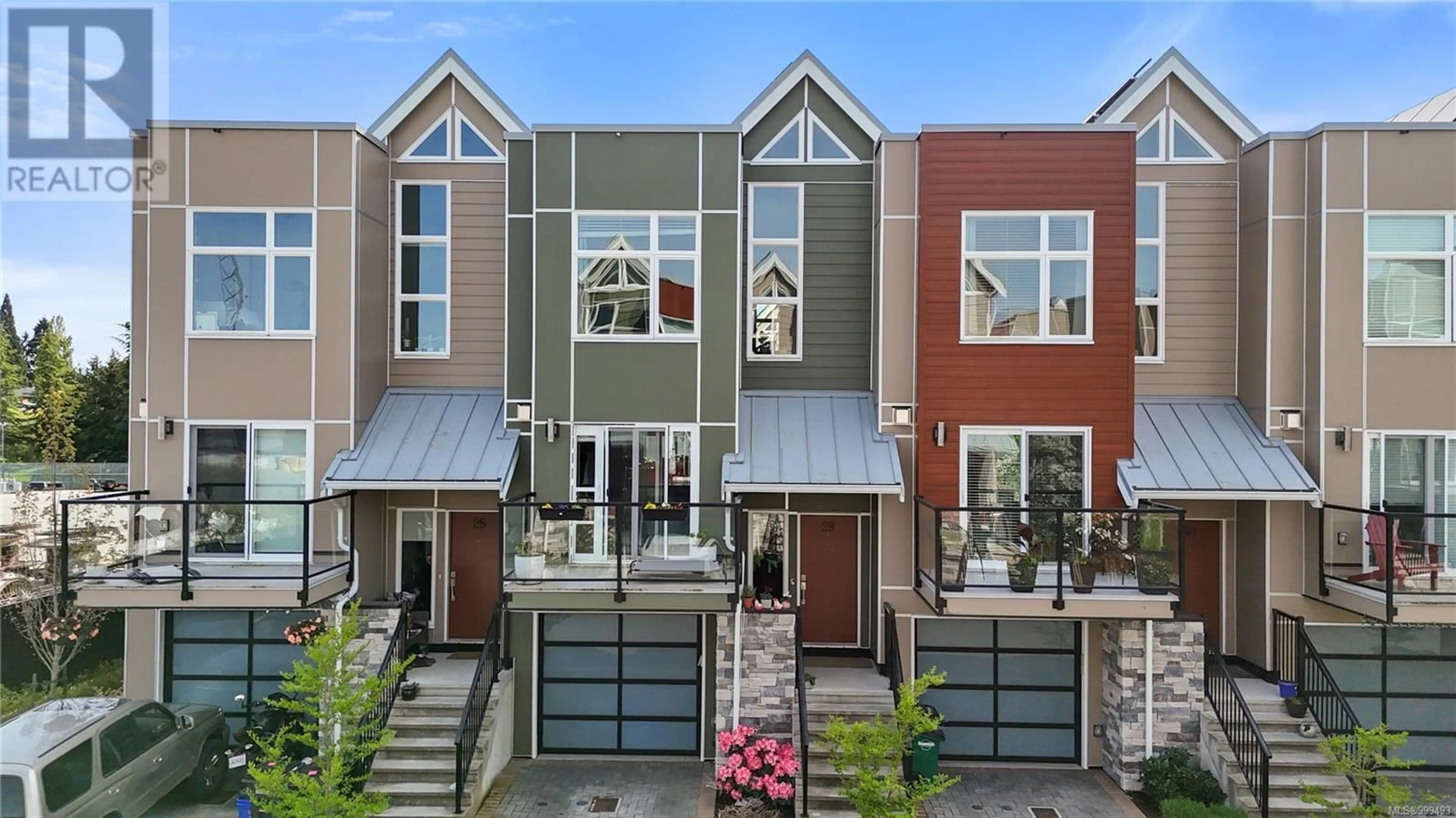 Home with brick exterior material, street for 29 - 4355 VIEWMONT AVENUE, Saanich British Columbia V8Z5K8