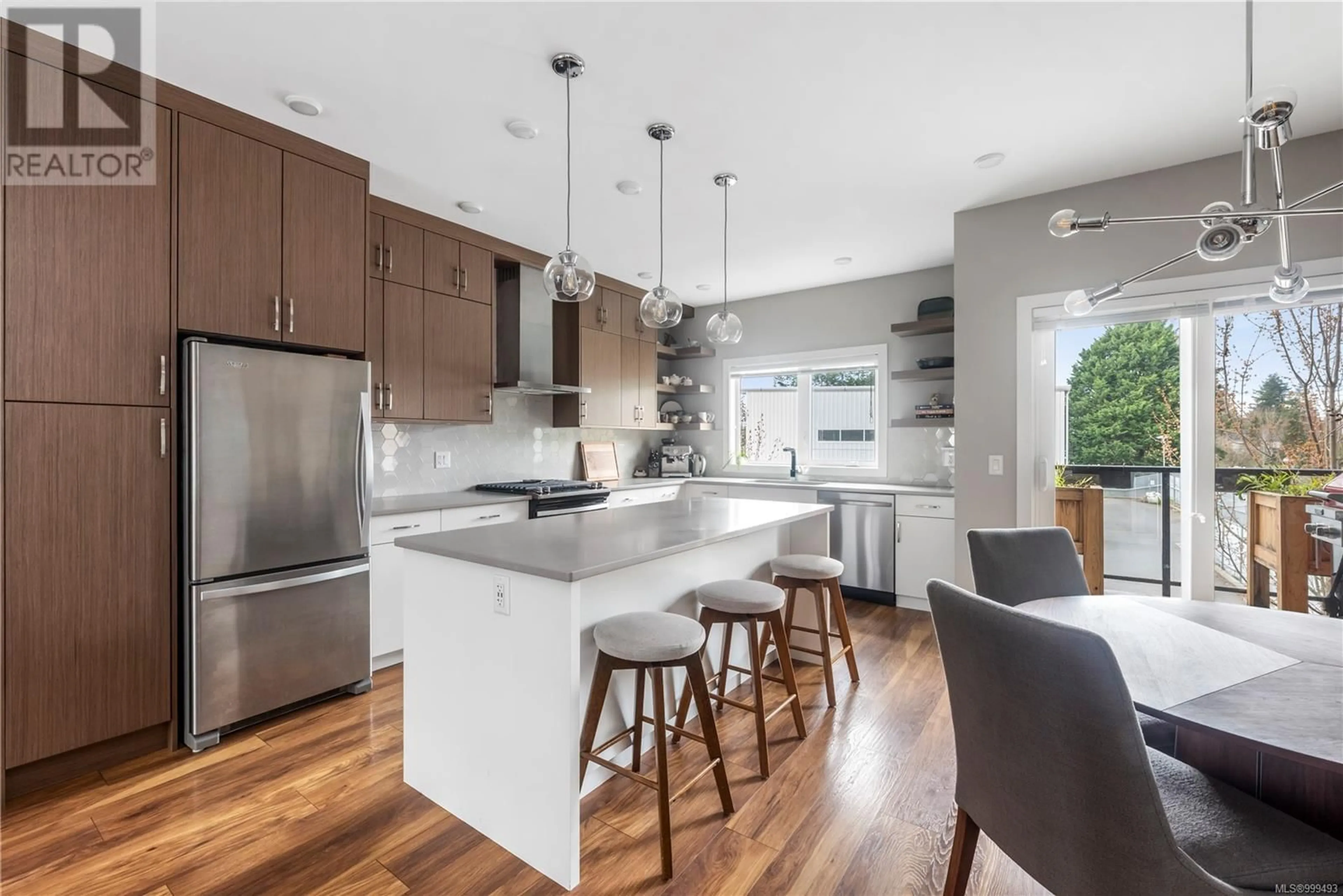 Open concept kitchen, unknown for 29 - 4355 VIEWMONT AVENUE, Saanich British Columbia V8Z5K8