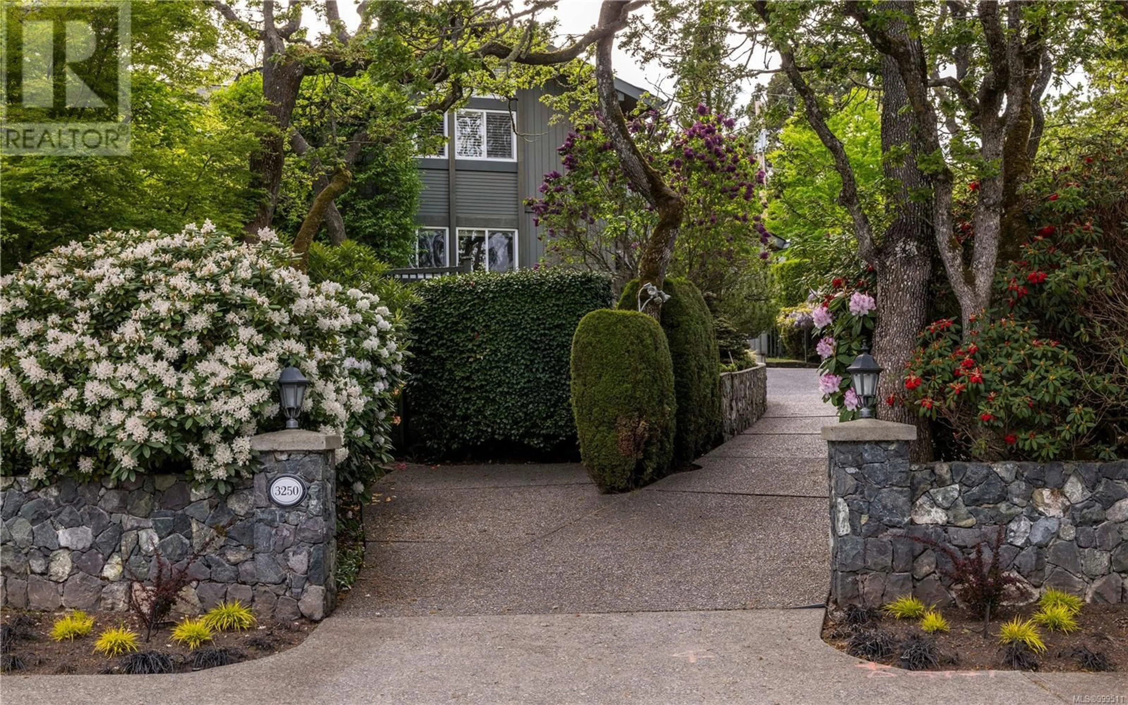 Unknown for 3250 NORFOLK ROAD, Oak Bay British Columbia V8R6H4