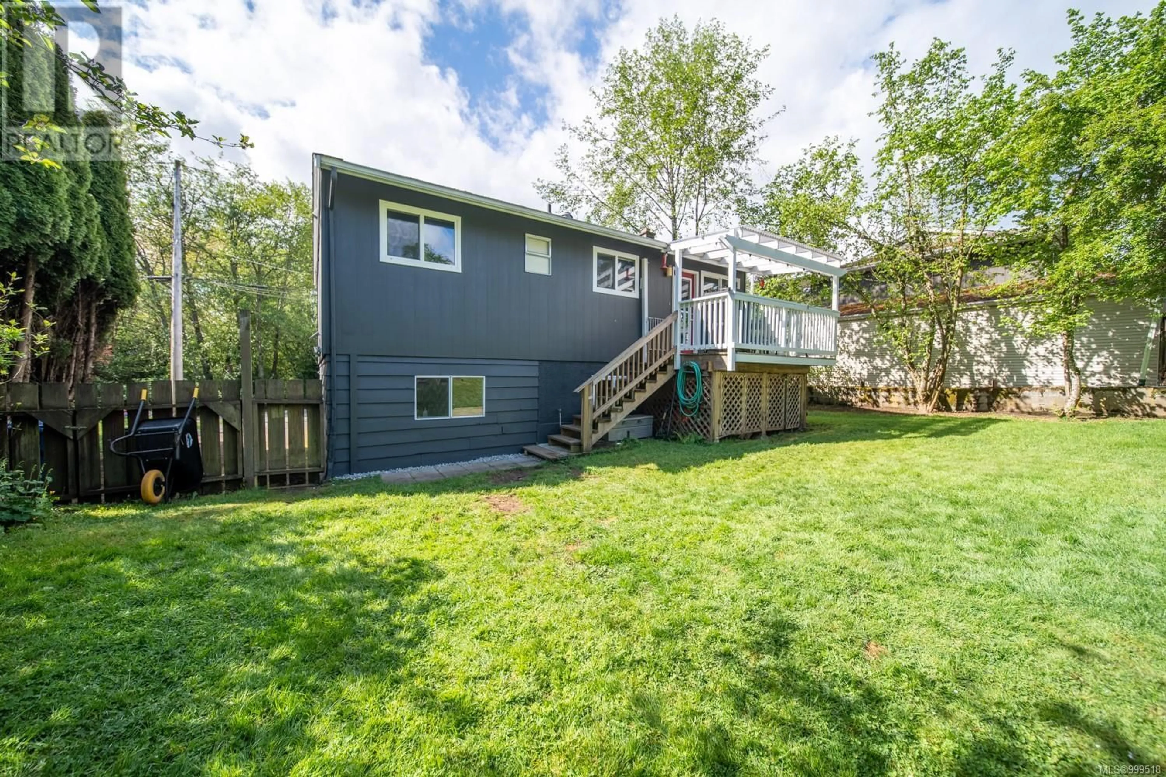 Unknown for 676 BEACONSFIELD ROAD, Nanaimo British Columbia V9R1X2