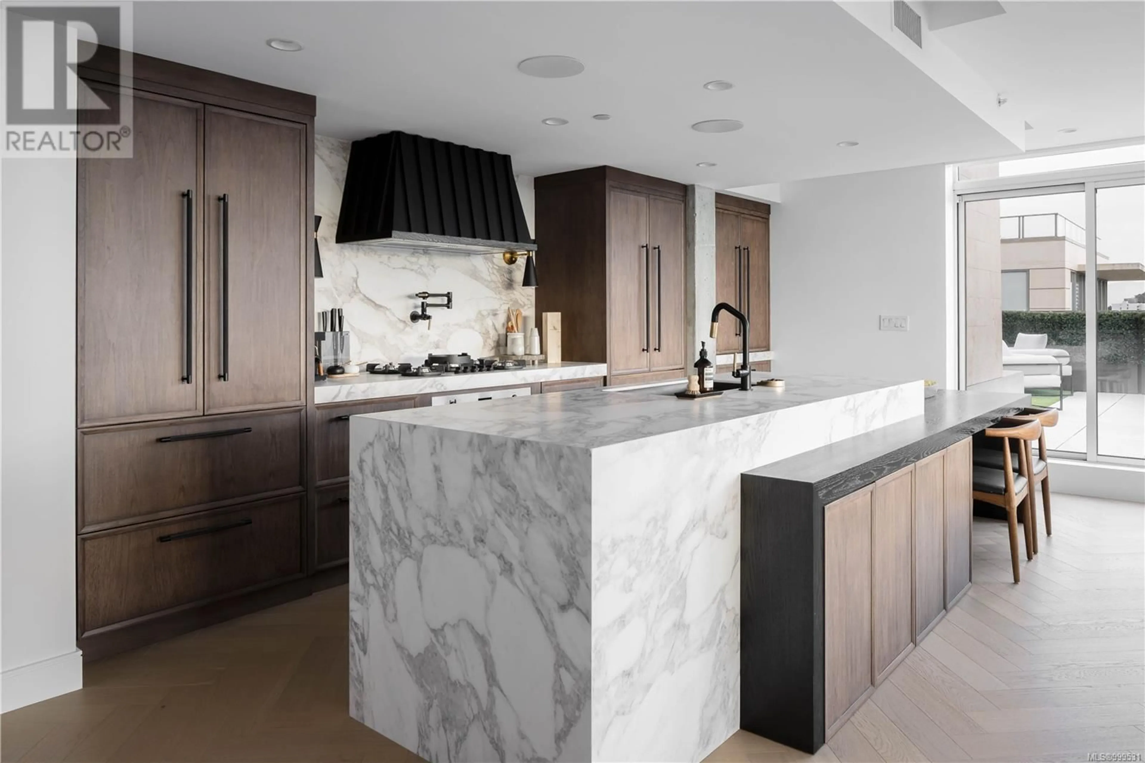 Contemporary kitchen, ceramic/tile floor for 1107 - 707 COURTNEY STREET, Victoria British Columbia V8W0A9