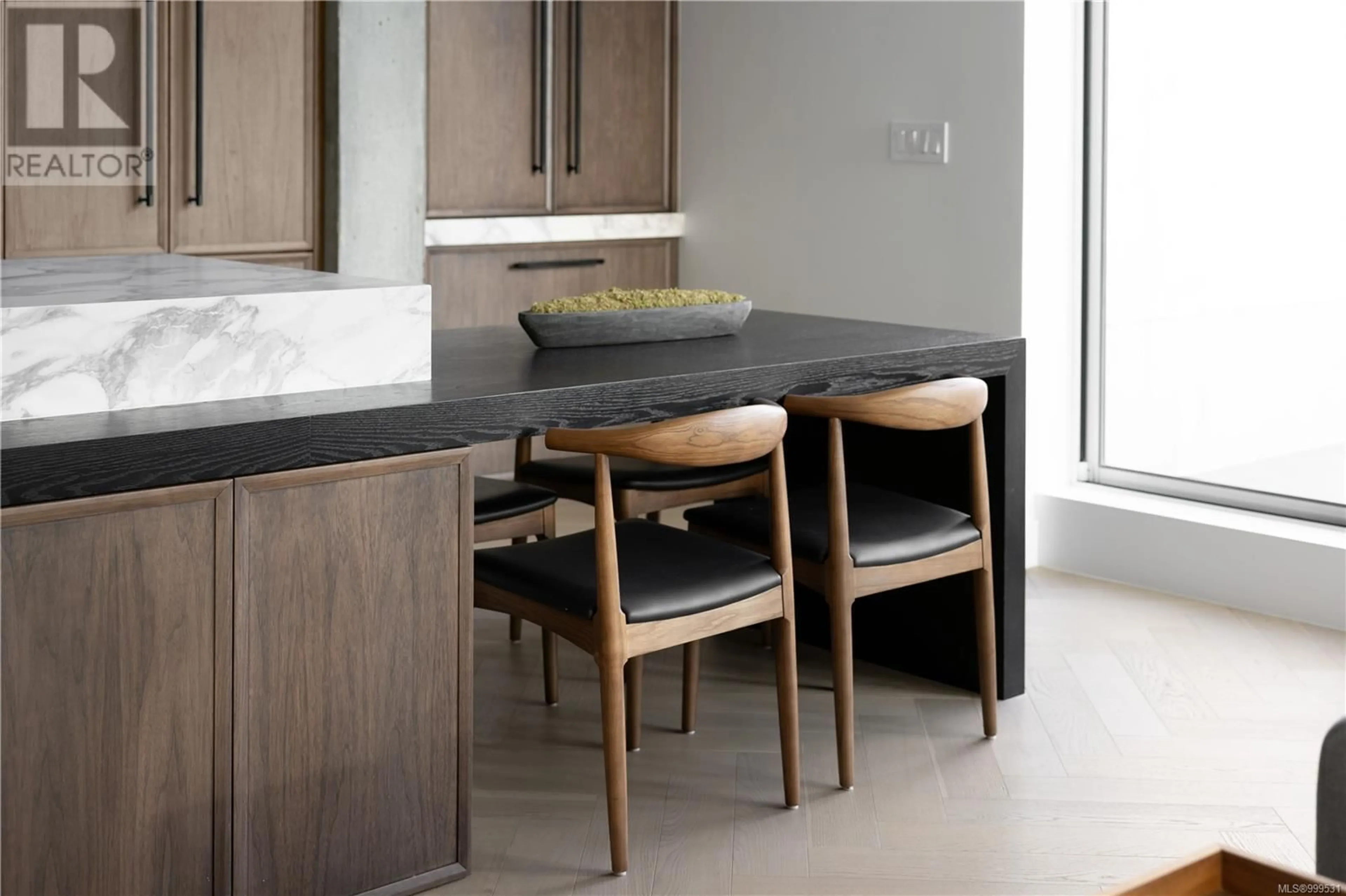 Contemporary kitchen, unknown for 1107 - 707 COURTNEY STREET, Victoria British Columbia V8W0A9