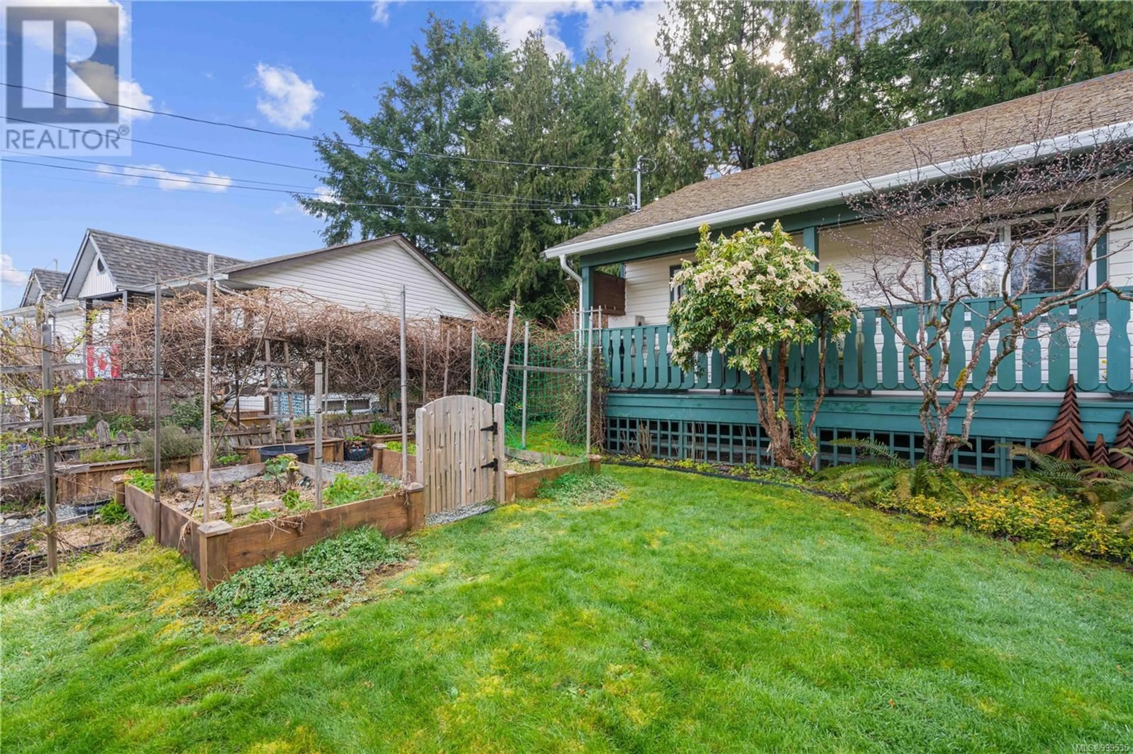 Patio, unknown for 619 FORREST PLACE, Ladysmith British Columbia V9G1P8