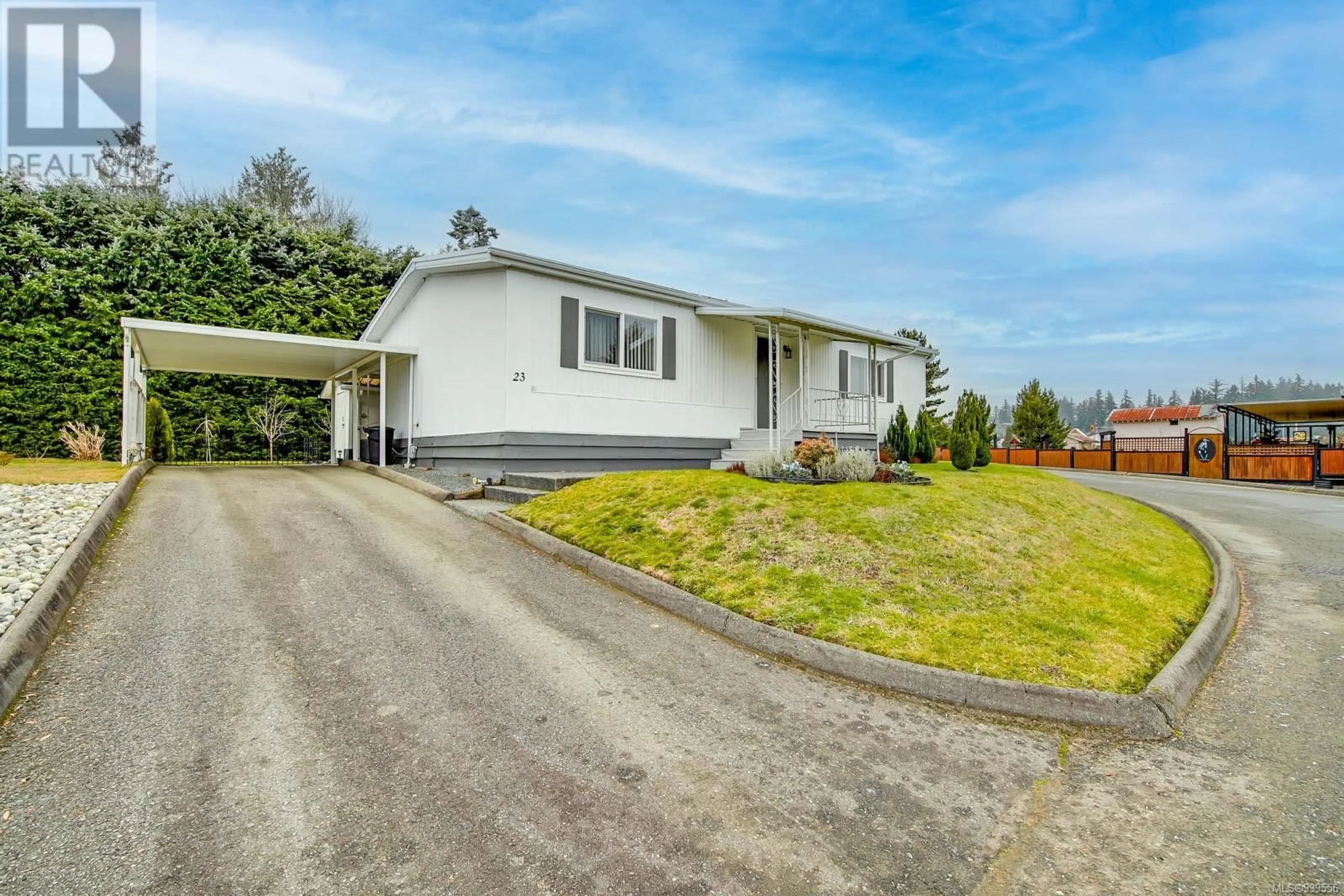 Home with vinyl exterior material, street for 23 - 4935 BROUGHTON STREET, Port Alberni British Columbia V9Y8G7