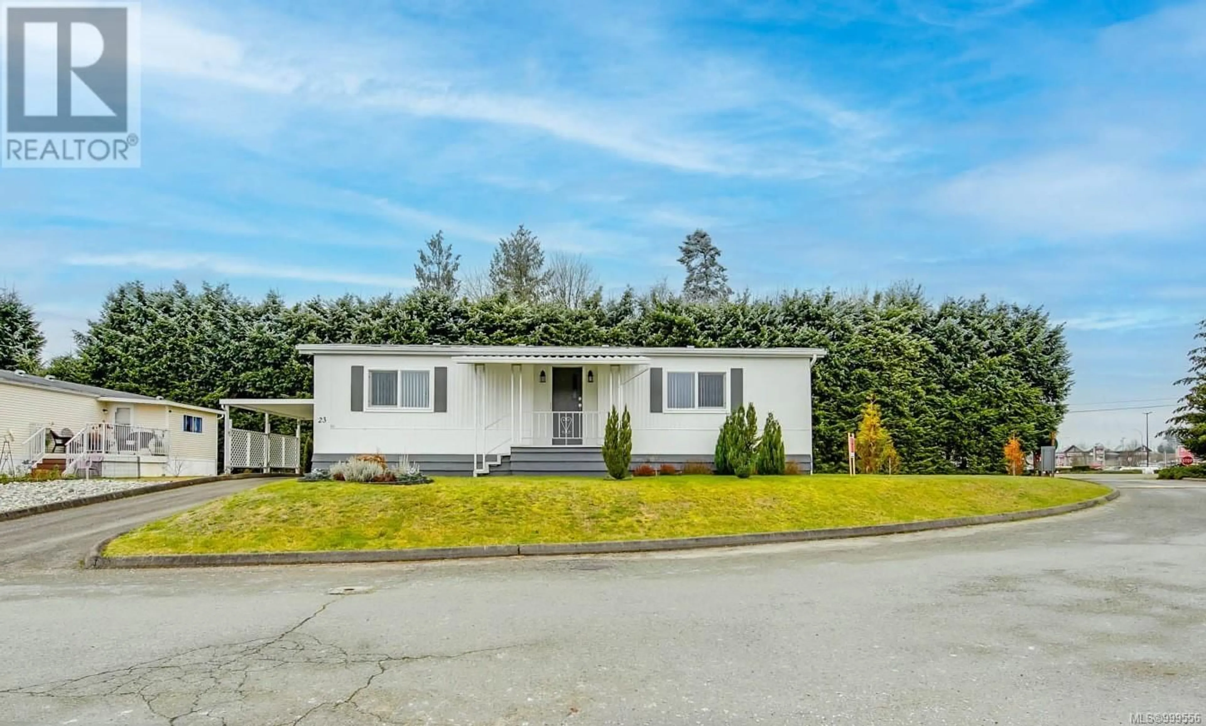 Home with vinyl exterior material, street for 23 - 4935 BROUGHTON STREET, Port Alberni British Columbia V9Y8G7
