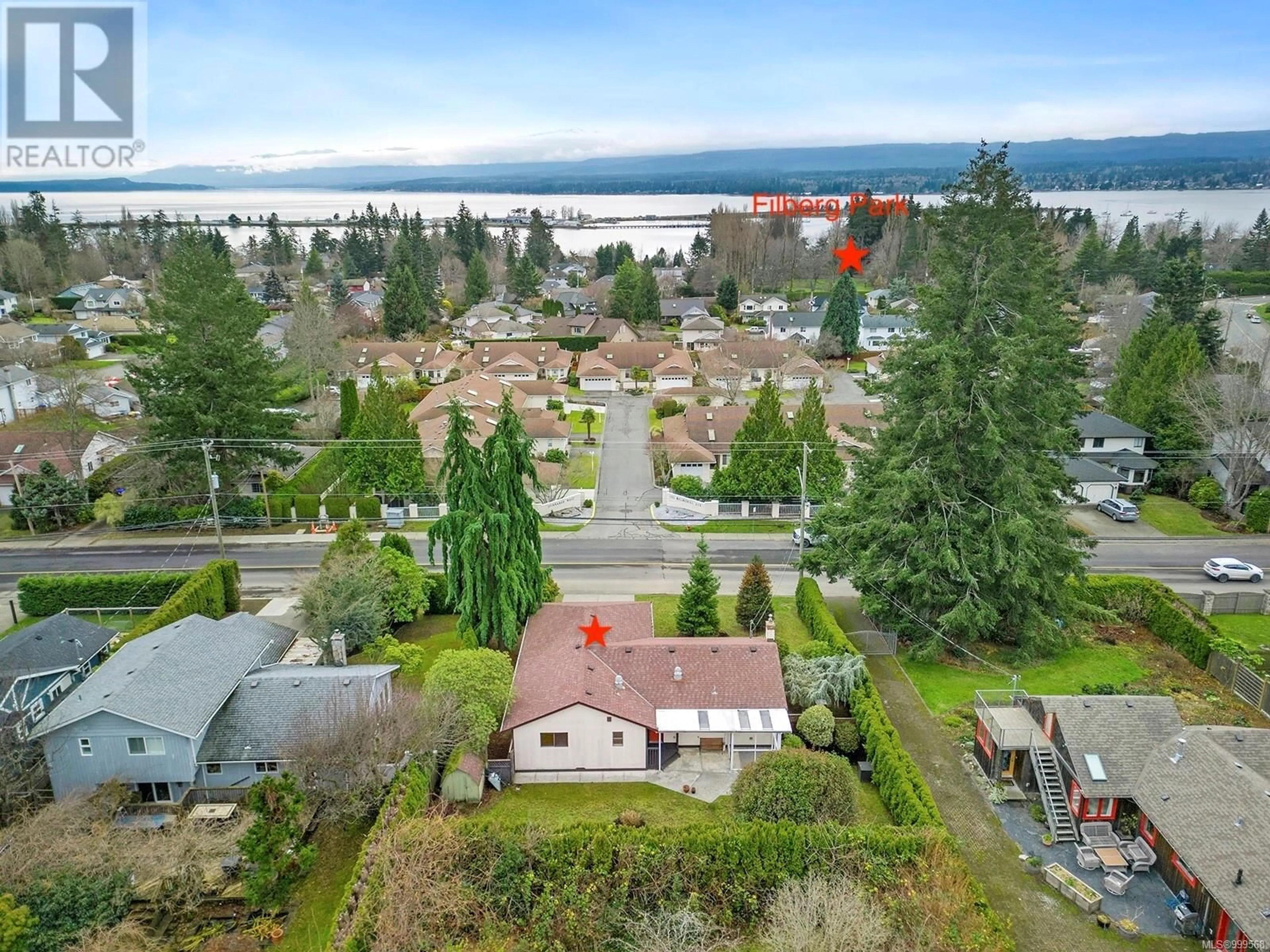 A pic from outside/outdoor area/front of a property/back of a property/a pic from drone, water/lake/river/ocean view for 1496 BALMORAL AVENUE, Comox British Columbia V9M2P6
