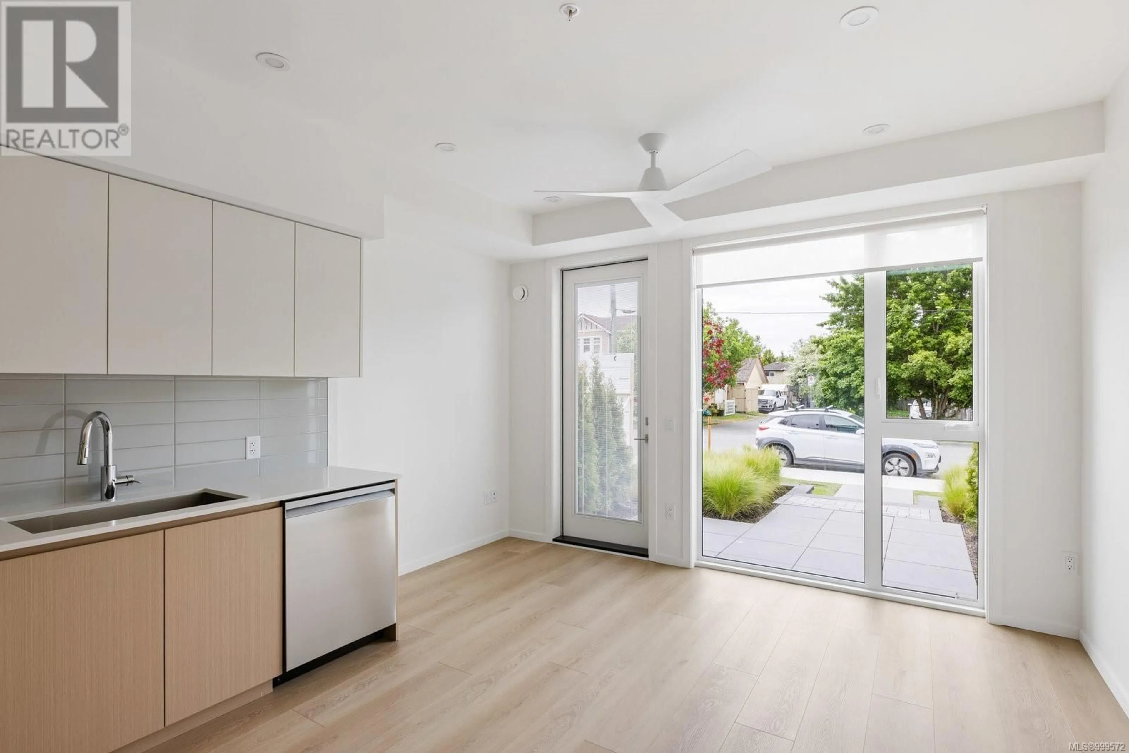 Open concept kitchen, unknown for 118 - 2374 OAKVILLE AVENUE, Sidney British Columbia V8L1V5