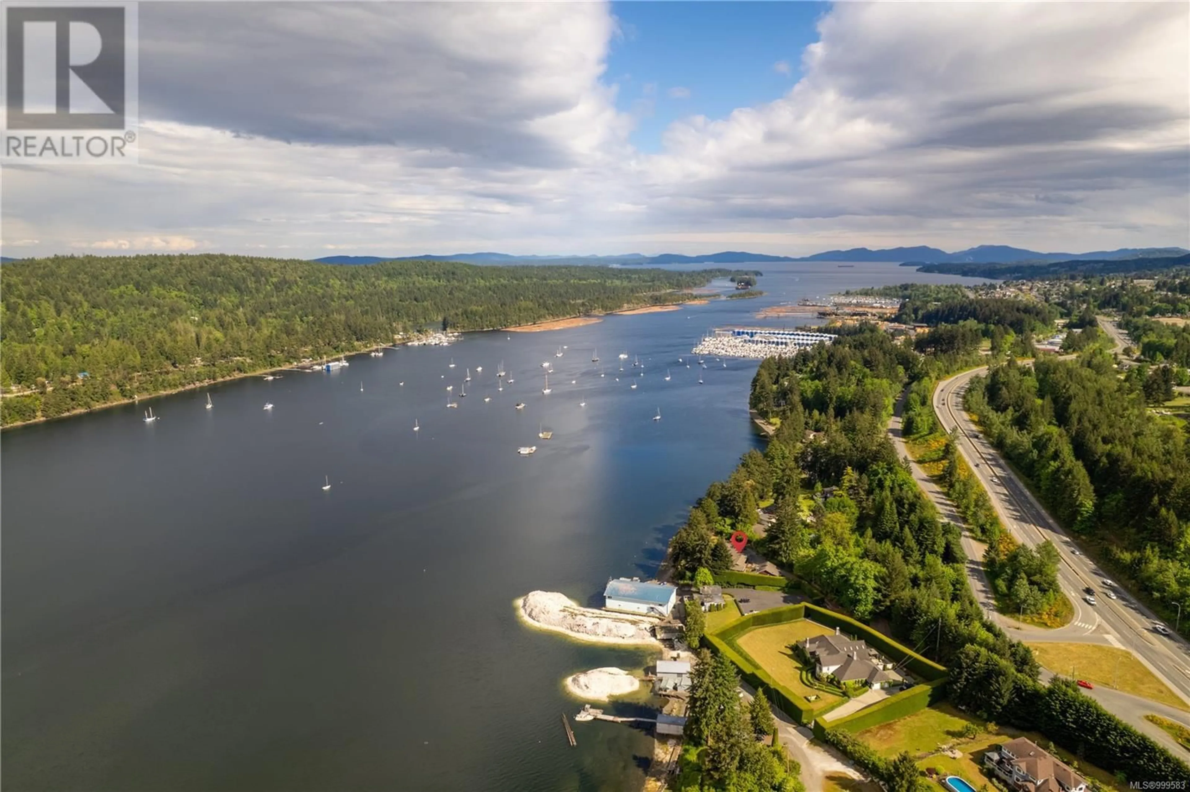 A pic from outside/outdoor area/front of a property/back of a property/a pic from drone, water/lake/river/ocean view for 5026 LIMBERIS DRIVE, Ladysmith British Columbia V9G1M6