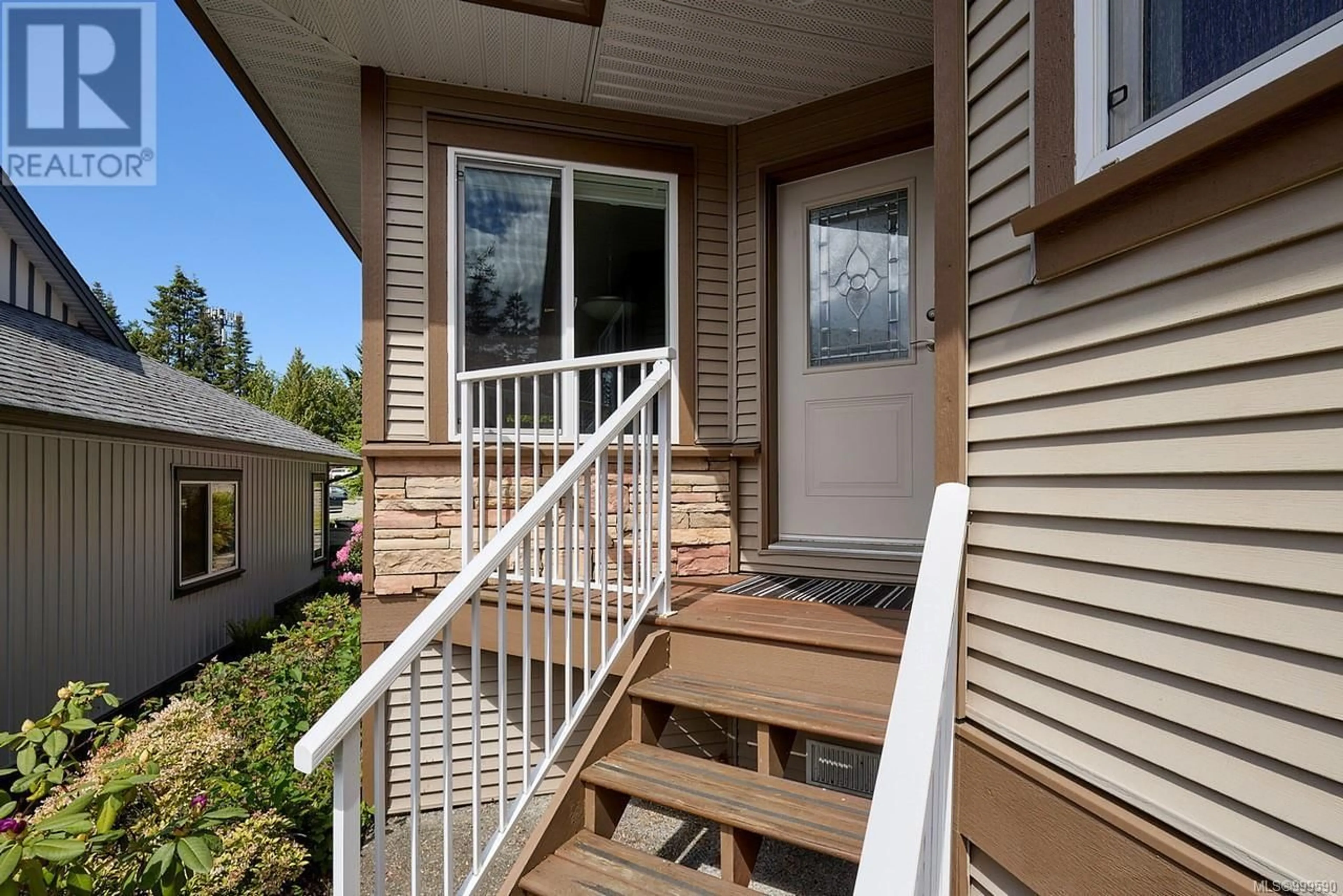 Home with vinyl exterior material, street for 2412 PARVEEN PLACE, Nanaimo British Columbia V9T0G2