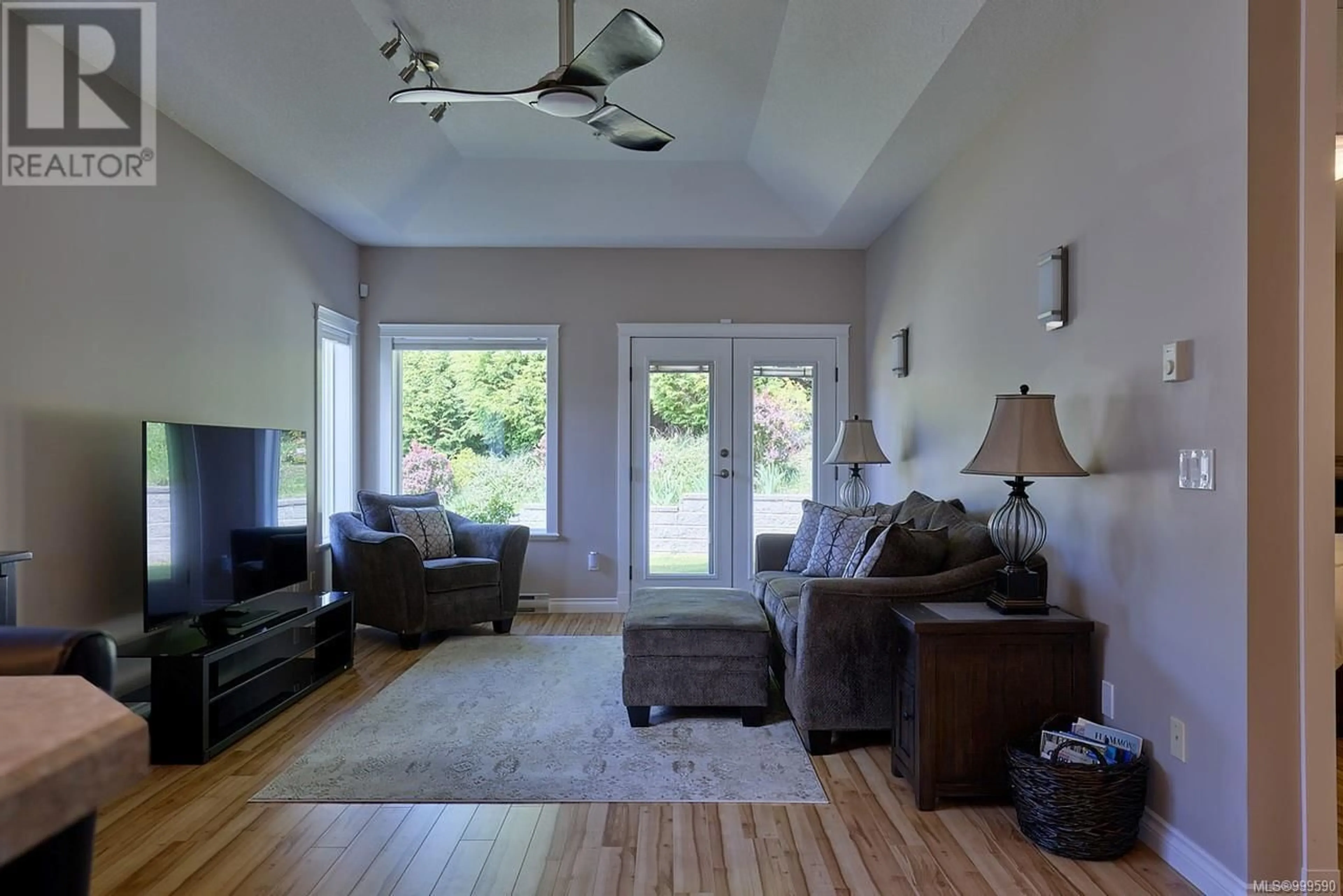 Living room with furniture, unknown for 2412 PARVEEN PLACE, Nanaimo British Columbia V9T0G2