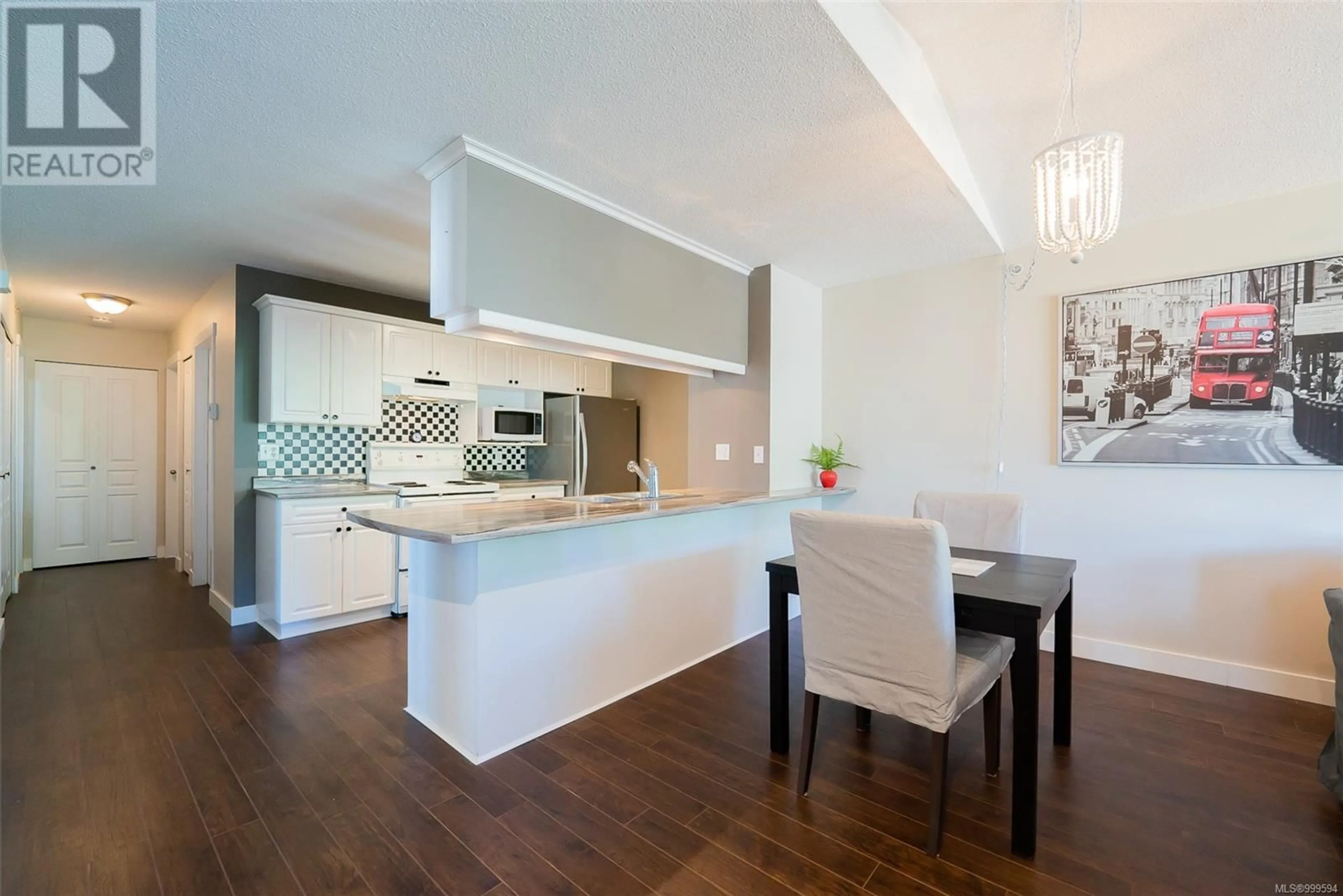 Open concept kitchen, wood/laminate floor for 6036 CEDAR GROVE DRIVE, Nanaimo British Columbia V9T6G1