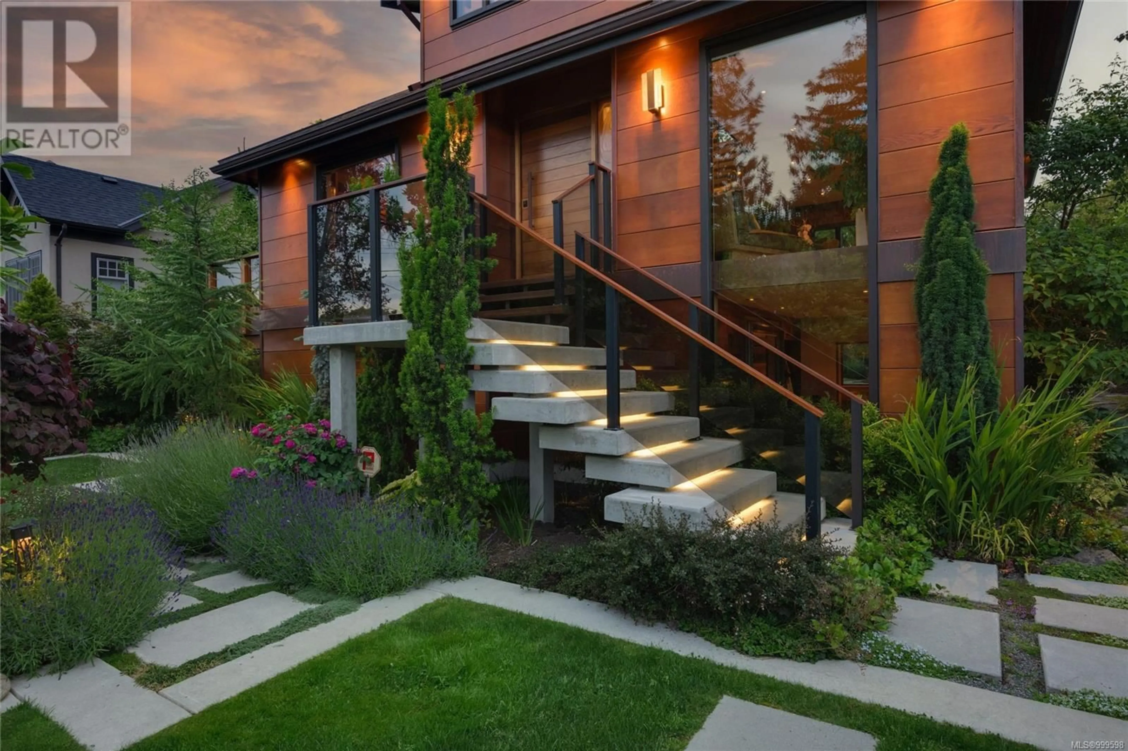 Unknown for 626 MONTEREY AVENUE, Oak Bay British Columbia V8S4T9