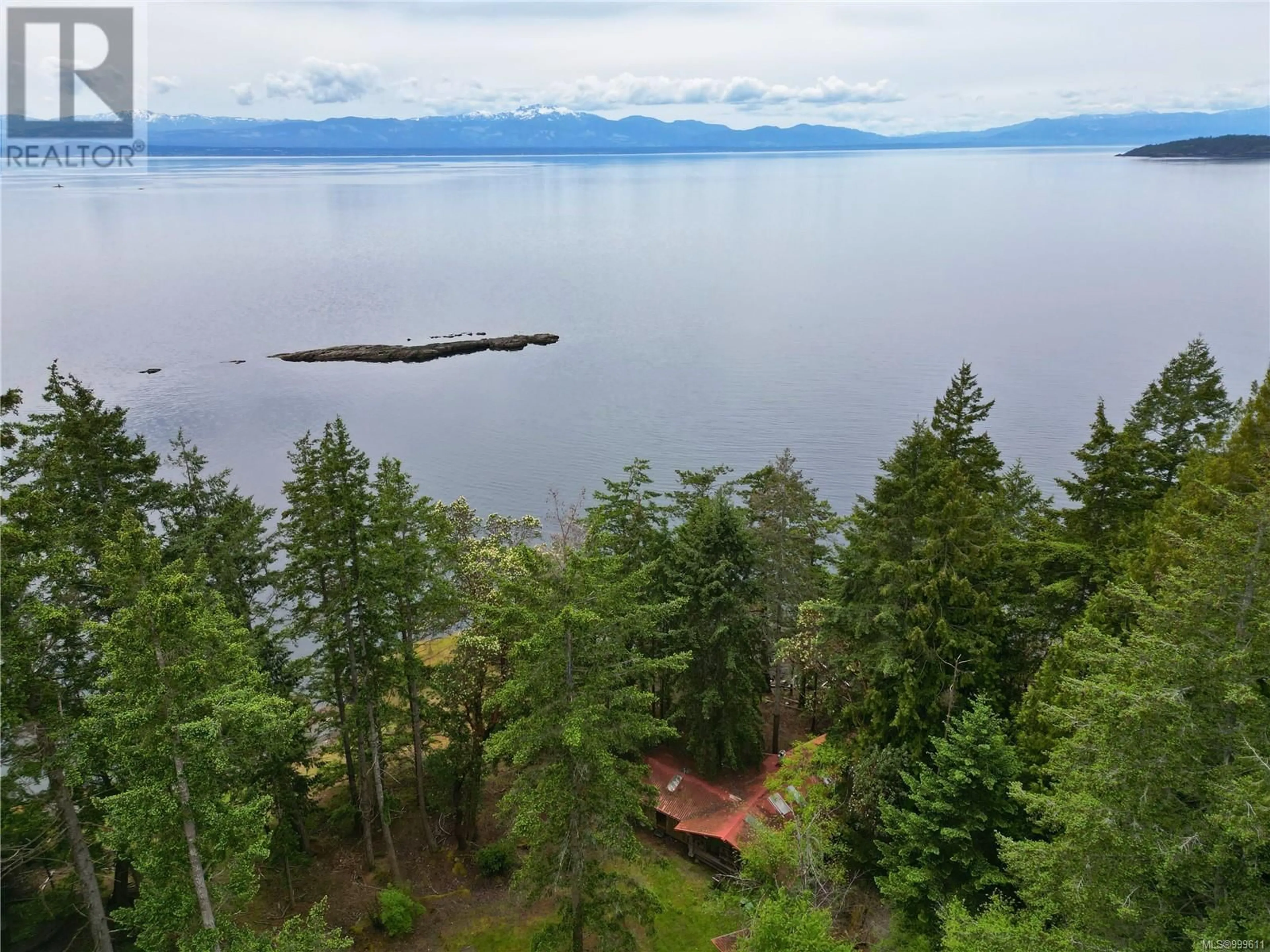 A pic from outside/outdoor area/front of a property/back of a property/a pic from drone, water/lake/river/ocean view for Lot 3 GRANT ROAD, Lasqueti Island British Columbia V0R2J0
