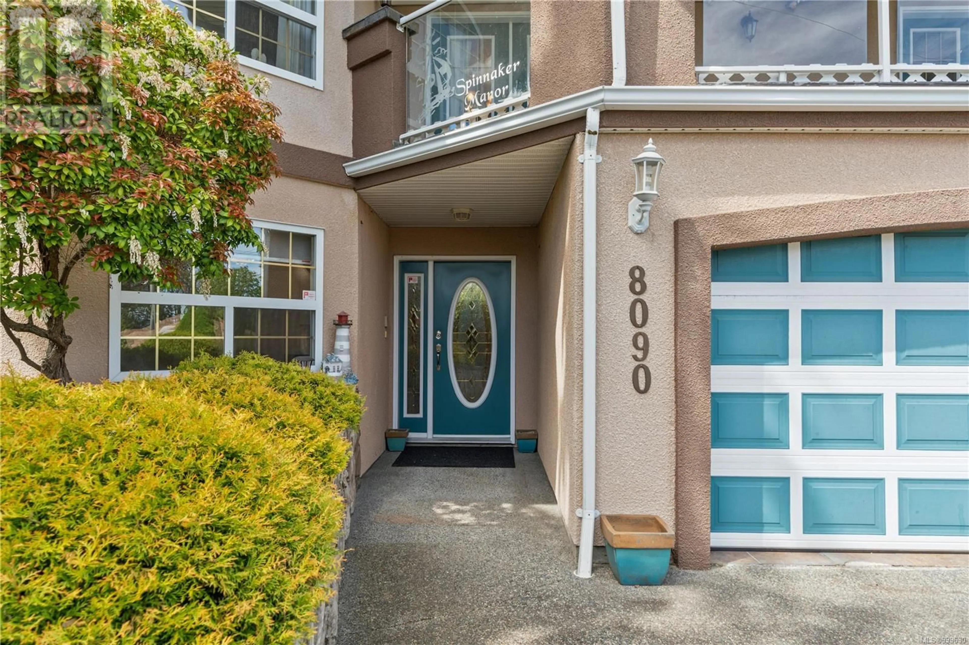 Indoor entryway for 8090 SPINNAKER PLACE, Crofton British Columbia V0R1R0
