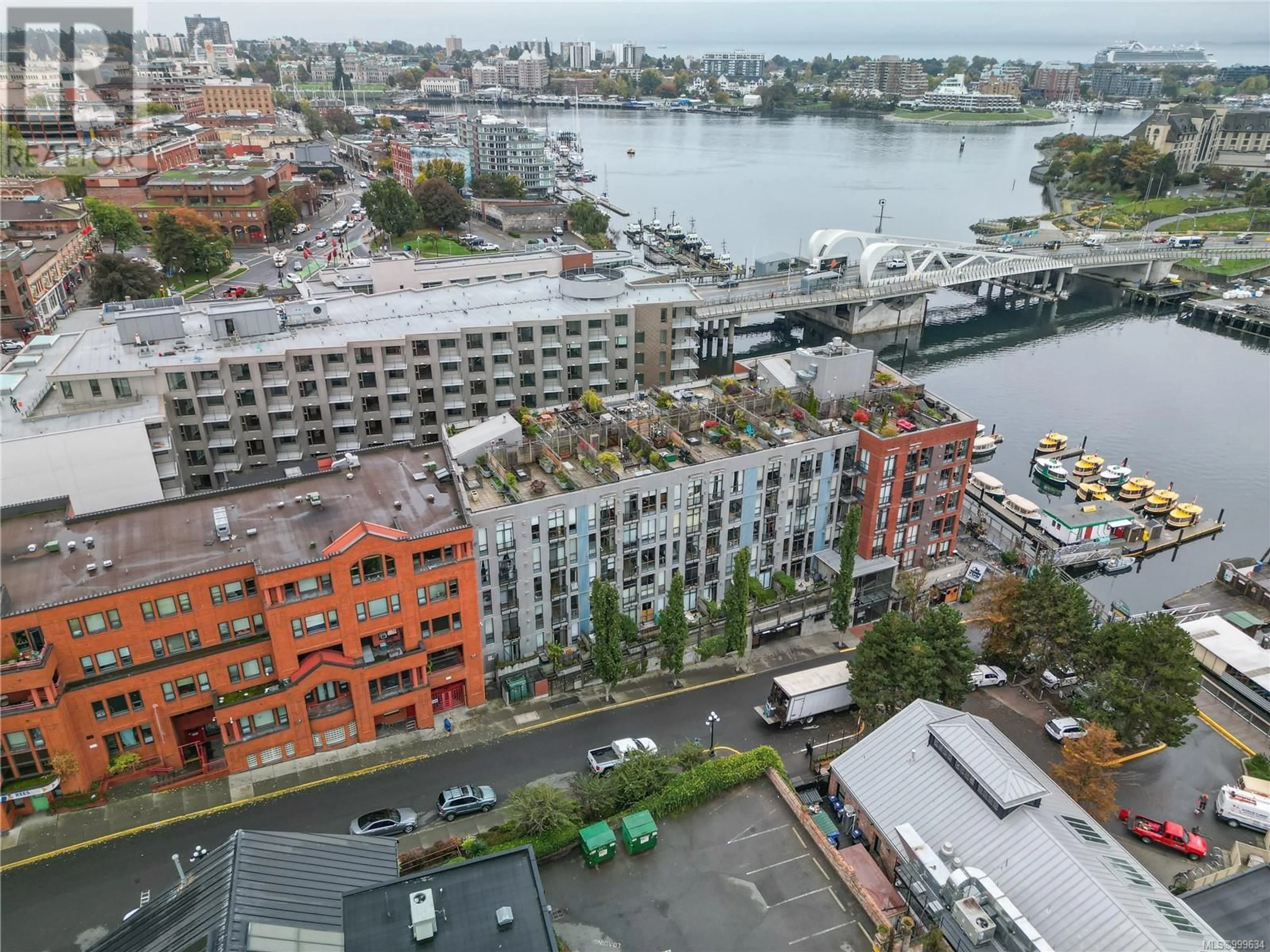 A pic from outside/outdoor area/front of a property/back of a property/a pic from drone, city buildings view from balcony for 115 - 409 SWIFT STREET, Victoria British Columbia V8W1S2