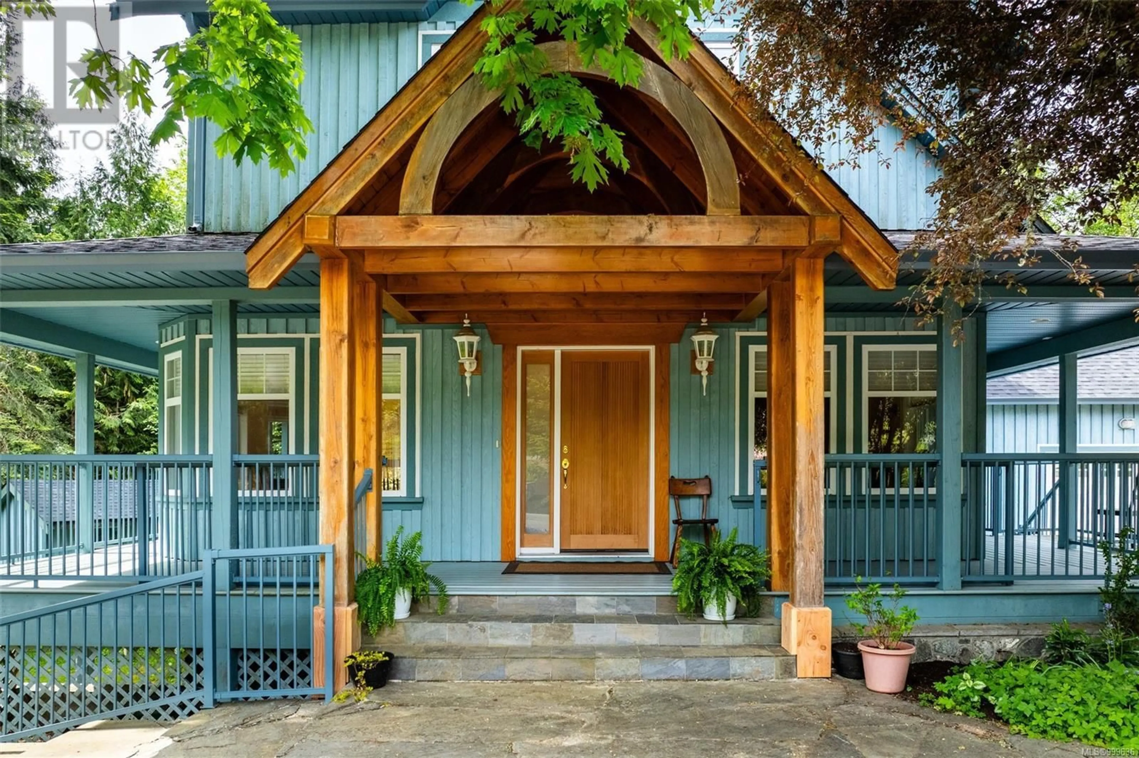 Indoor entryway for 2102 MOWICH DRIVE, Sooke British Columbia V9Z0E9