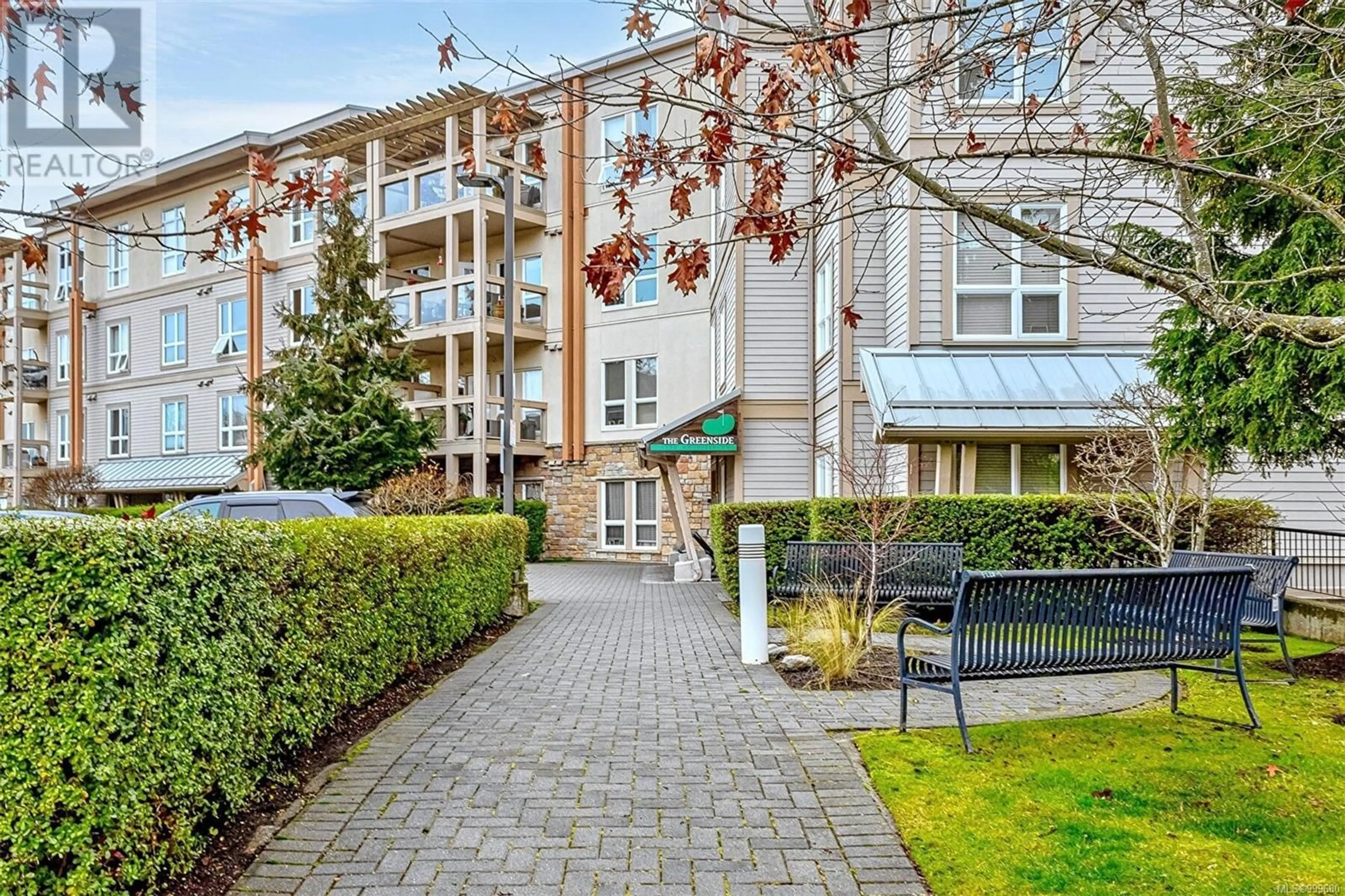 Patio, street for 305 - 1156 COLVILLE ROAD, Esquimalt British Columbia V9A4P7