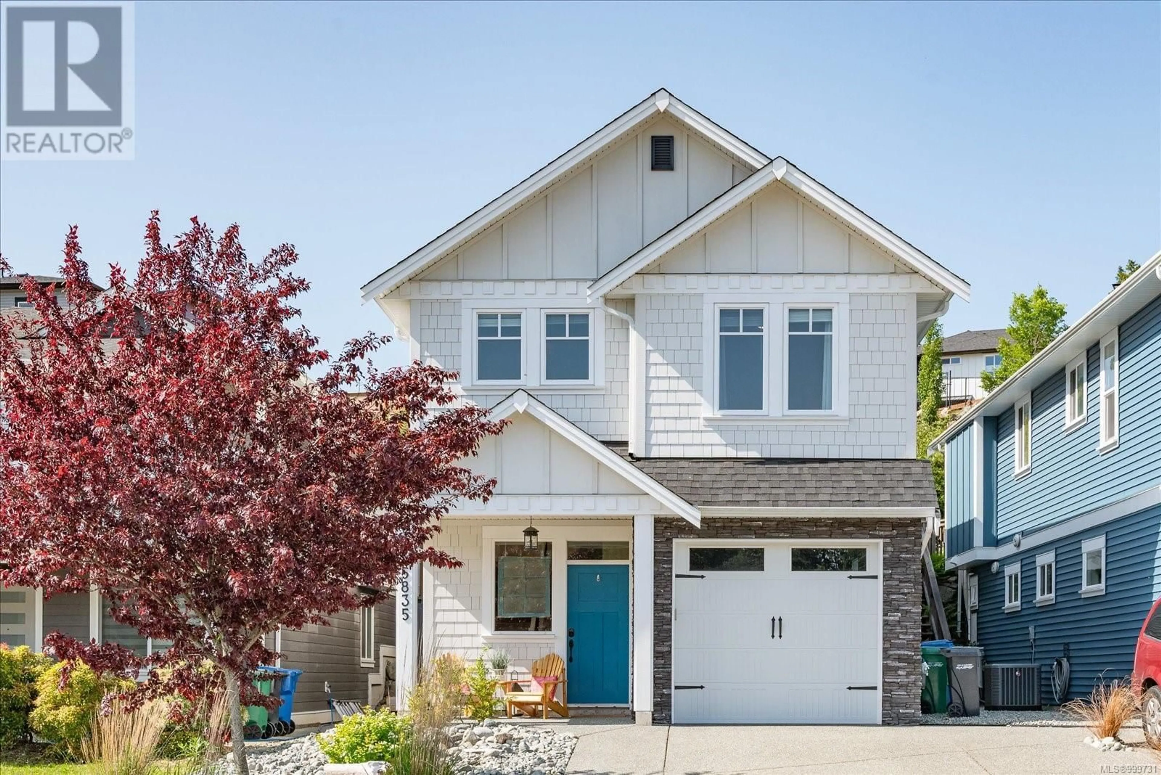 Home with vinyl exterior material, street for 5835 LINYARD ROAD, Nanaimo British Columbia V9T0J9
