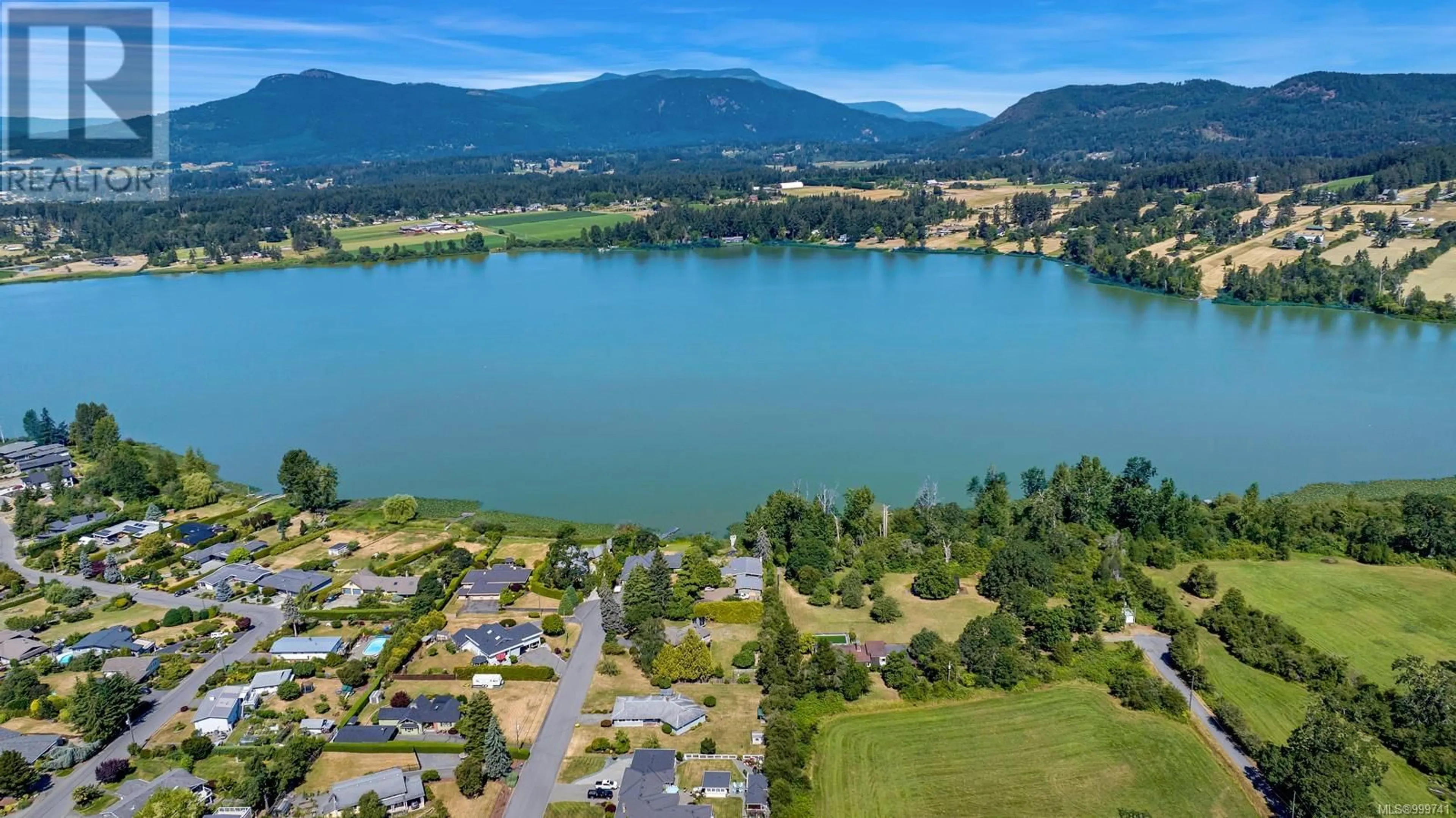 A pic from outside/outdoor area/front of a property/back of a property/a pic from drone, water/lake/river/ocean view for 6327 LANSDOWNE PLACE, Duncan British Columbia V9L5R2